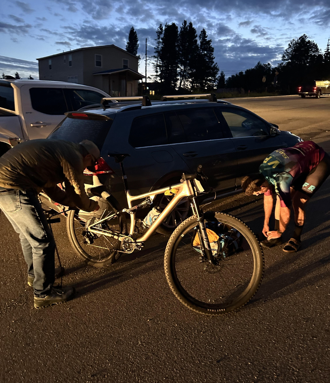 Early morning bike prep before LT100
