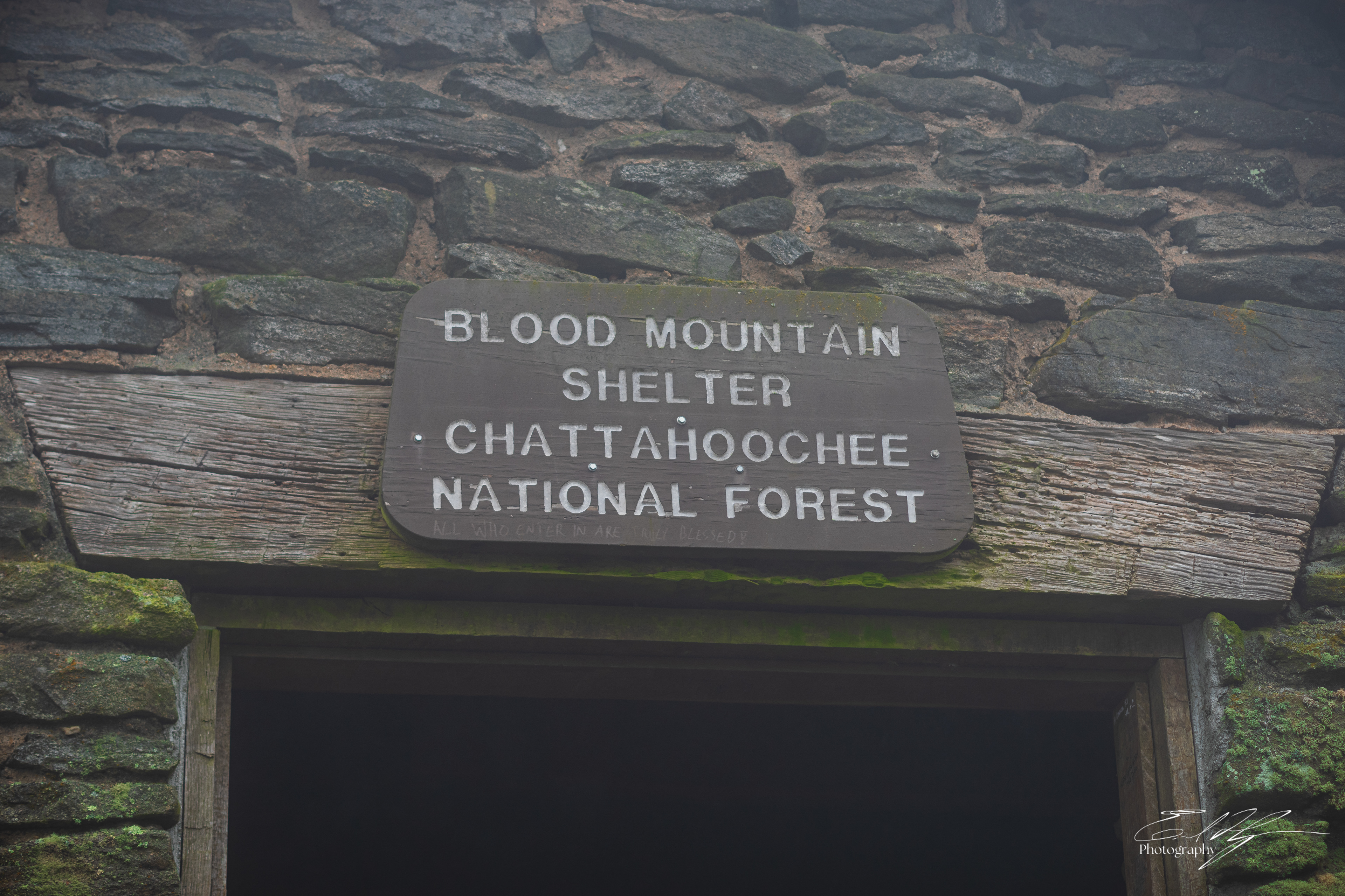 Blood Mountain   V