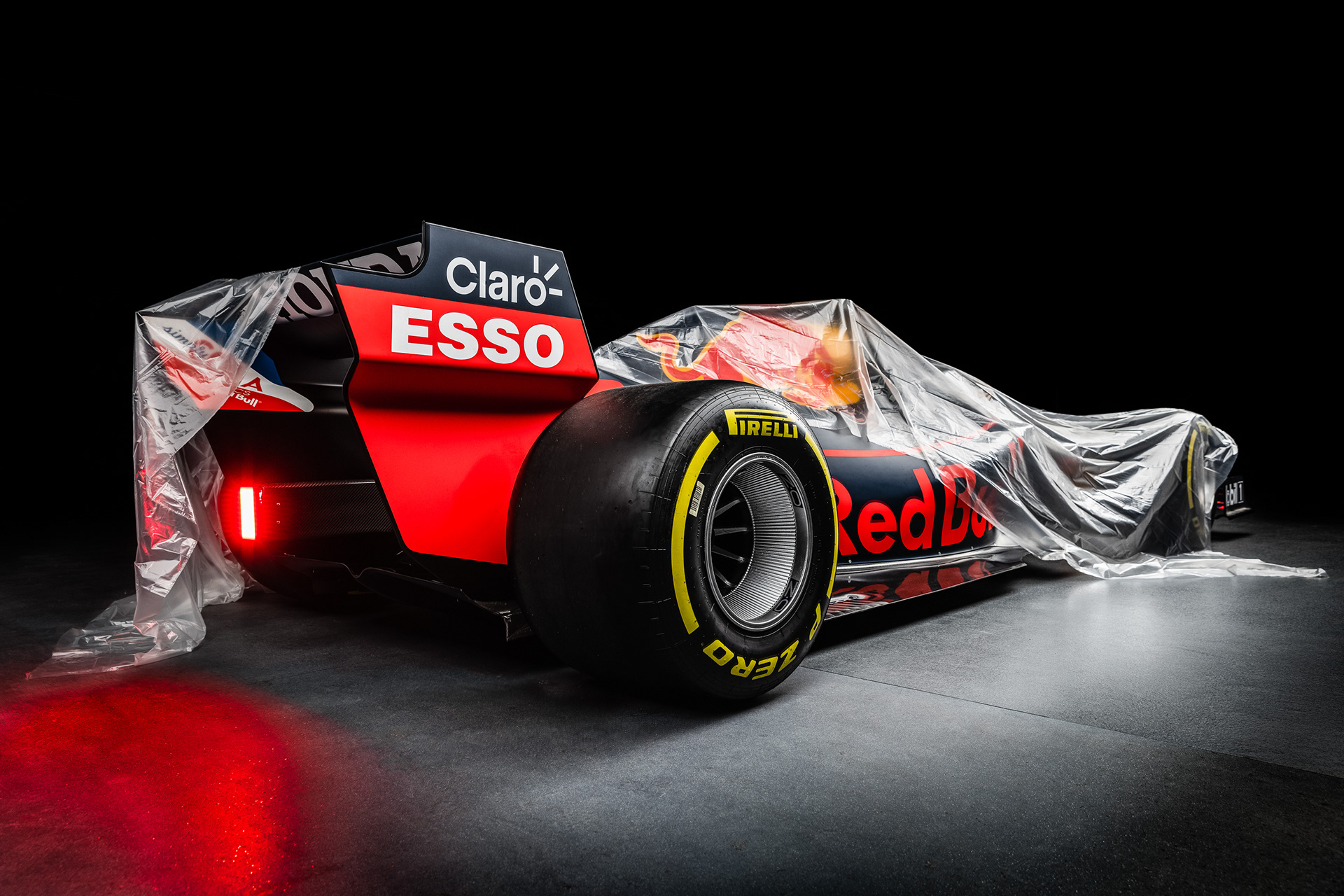 RB14 F1 car for Red Bull