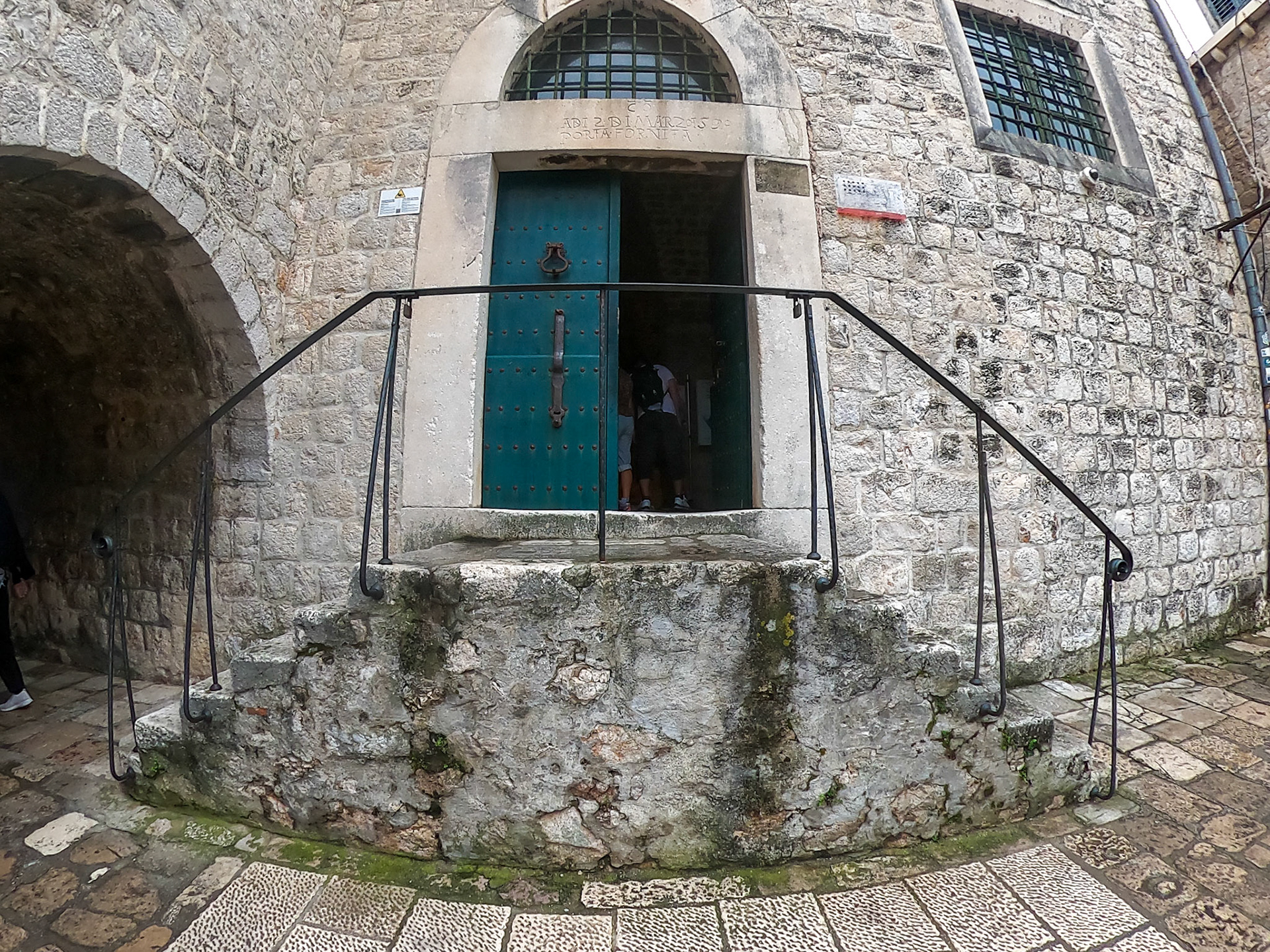 DCIM\100GOPRO\GP__0728.JPG