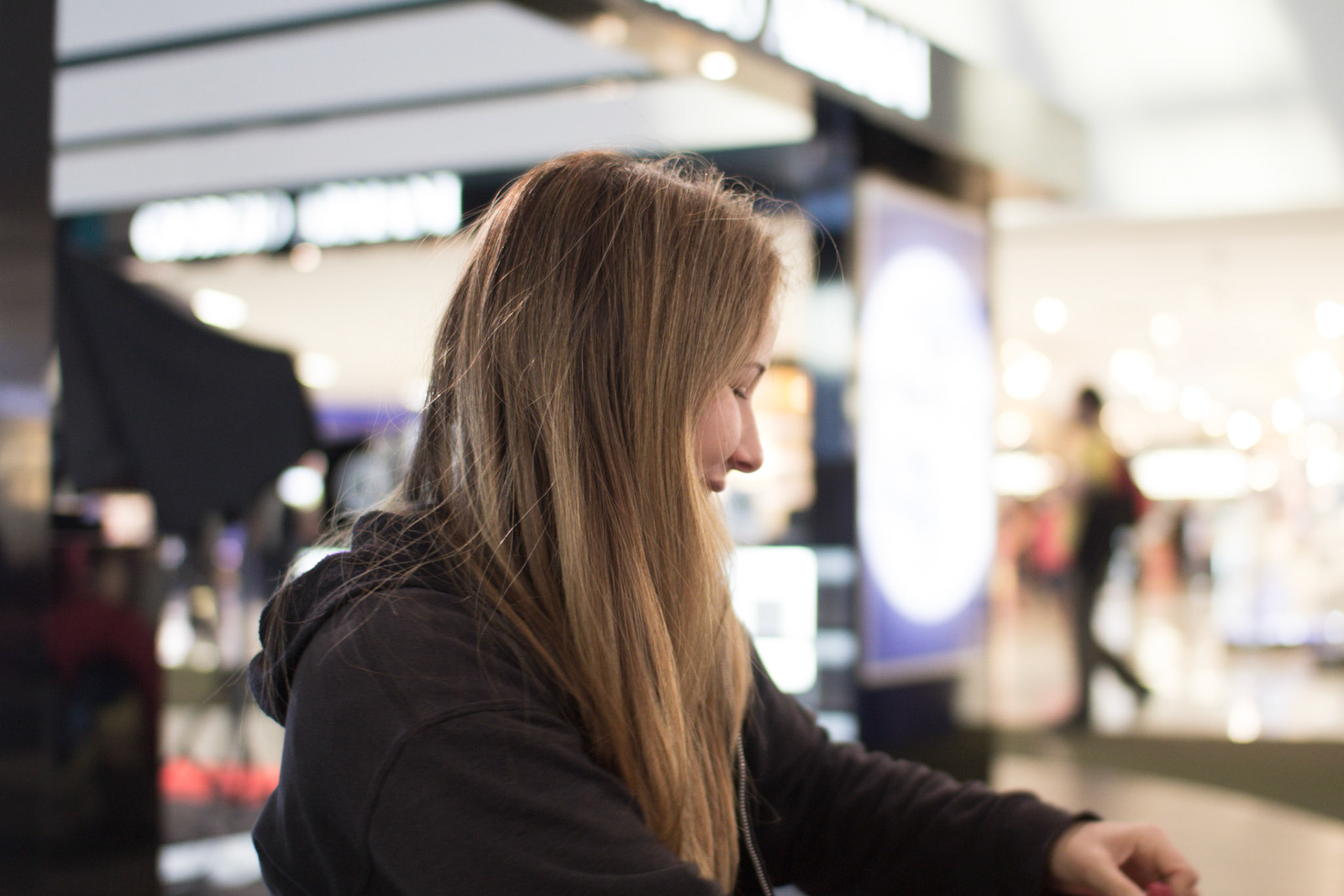 Tanya at Auckland Airport