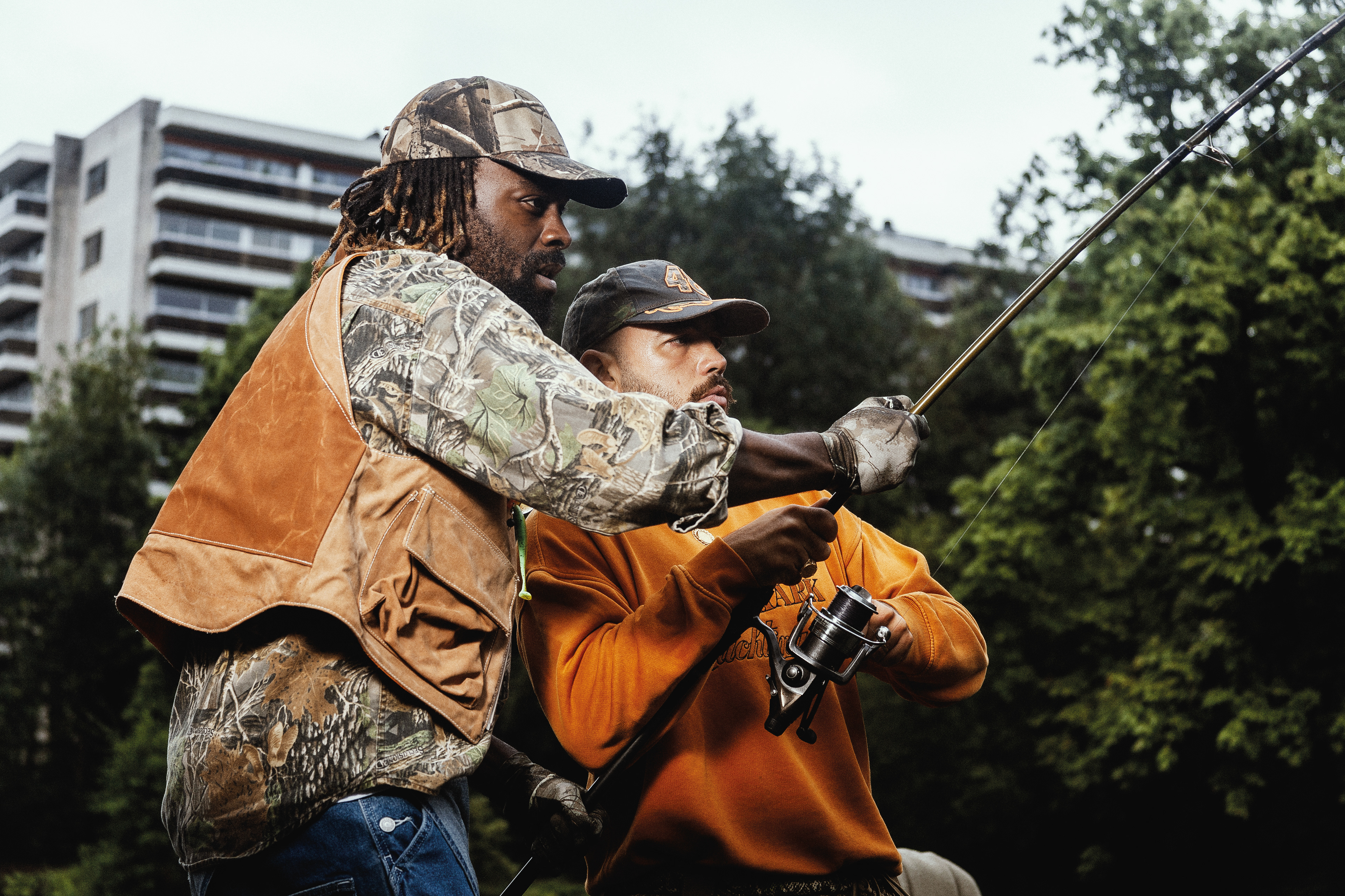 Isha + Limsa · Copyright © Romain Garcin. All rights reserved.