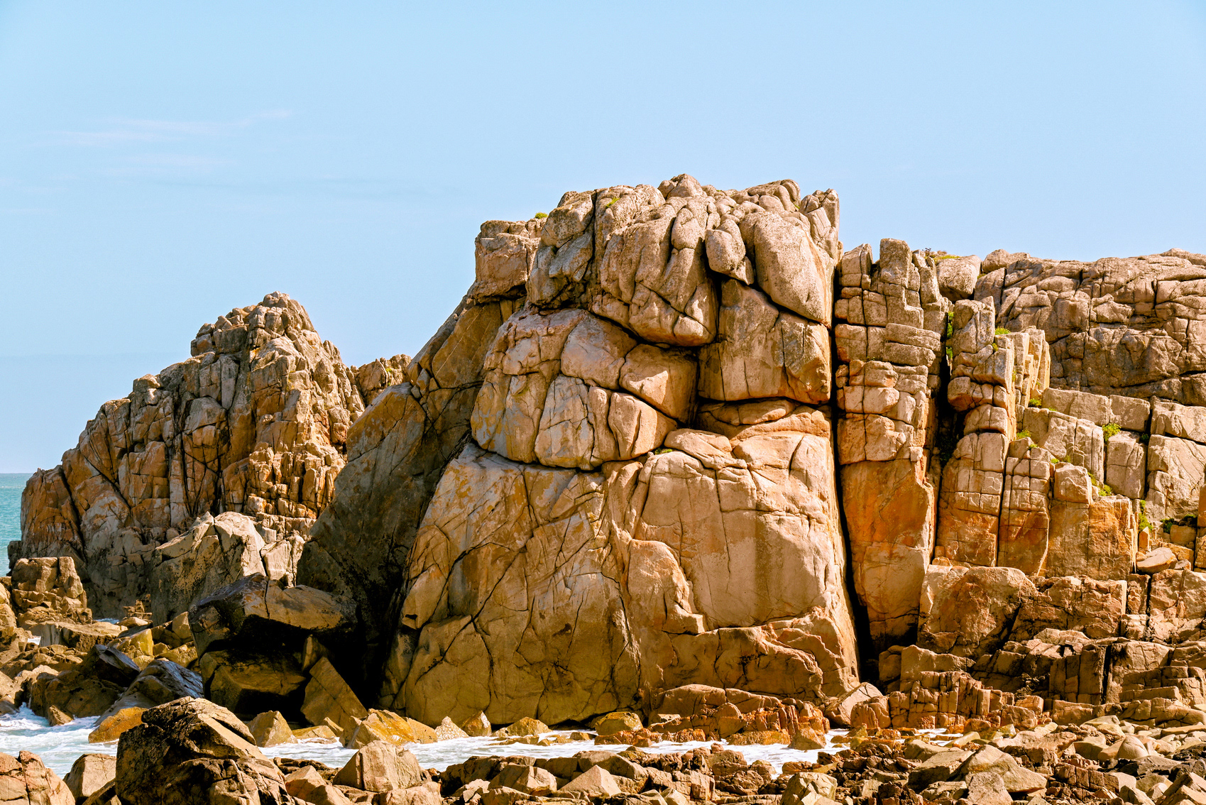 Le Gouffre de Plougrescant