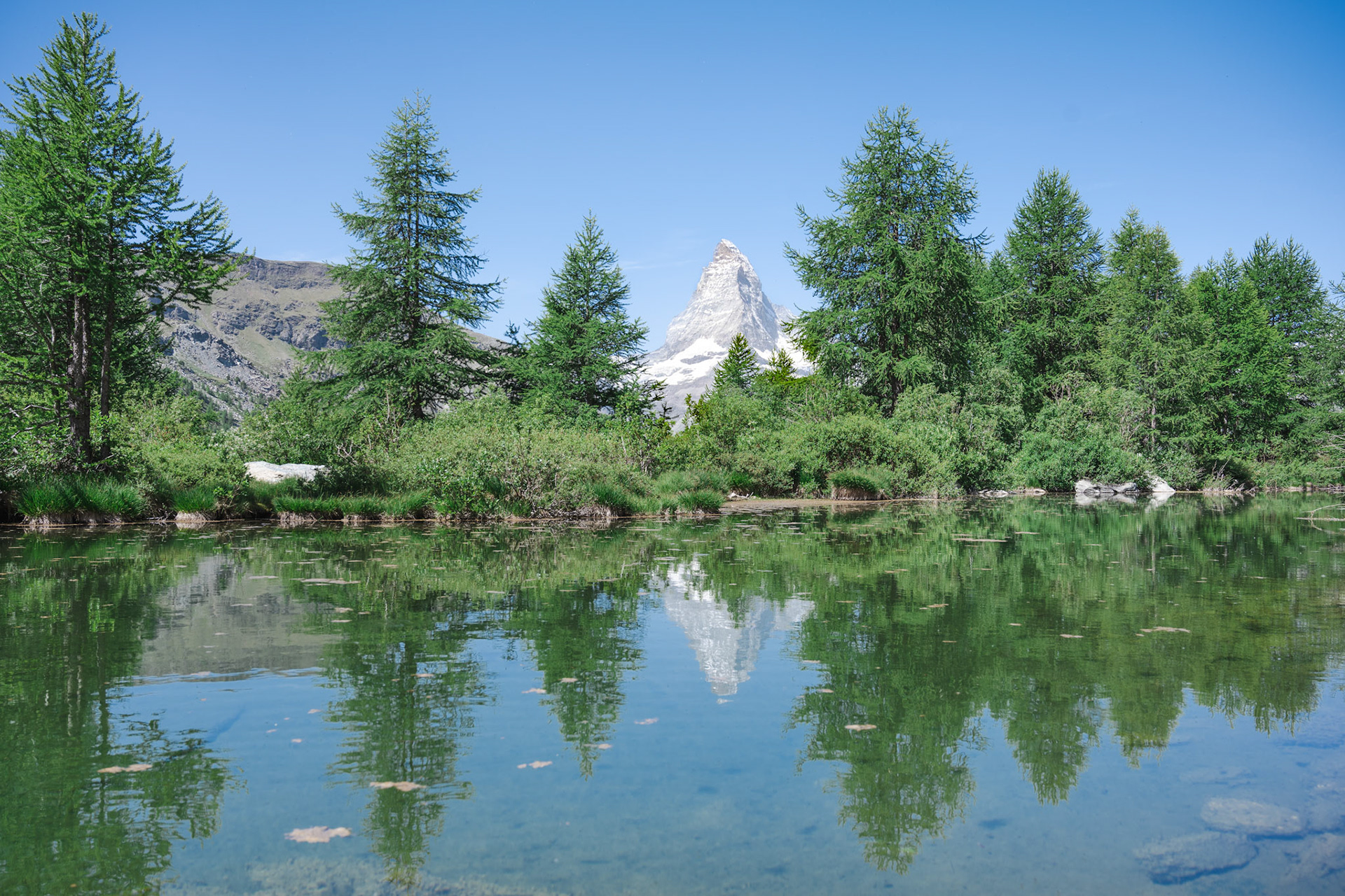 Matterhorn reflection in the Grindjisee