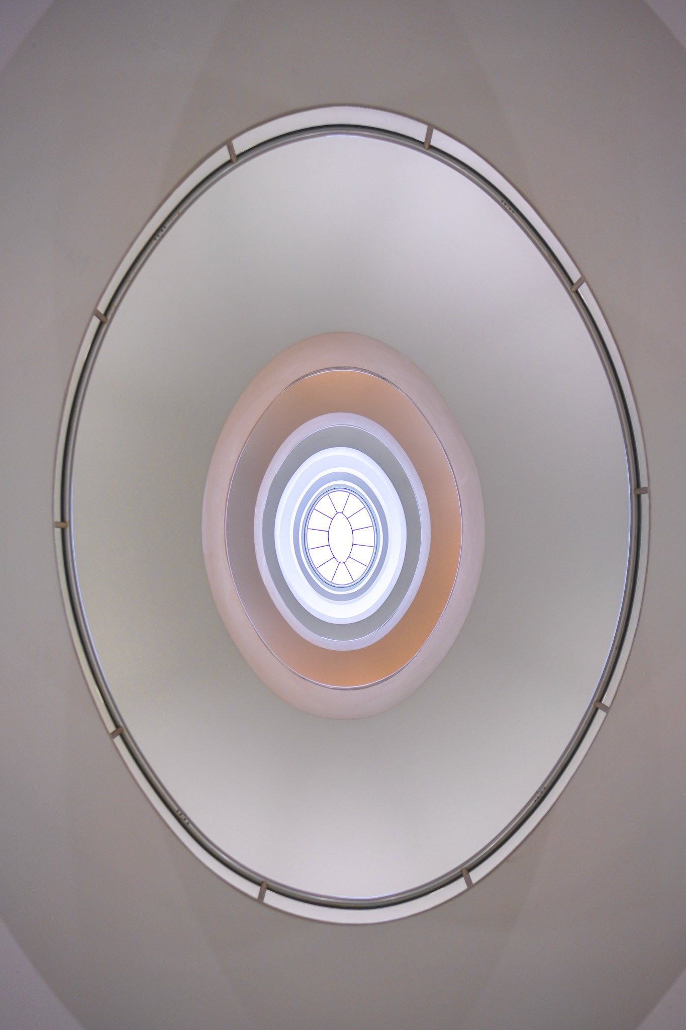 Looking up to the skylight in the Versmannhaus