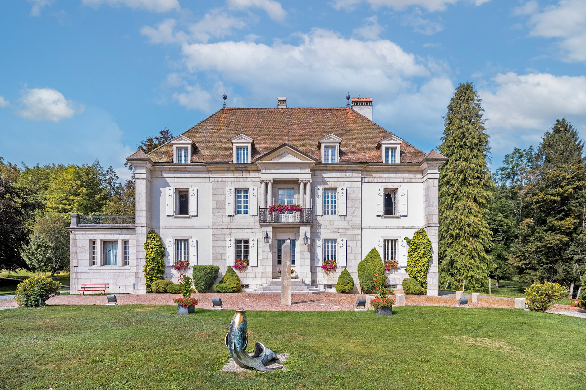 Musée d'horlogerie du Locle, Château des Monts