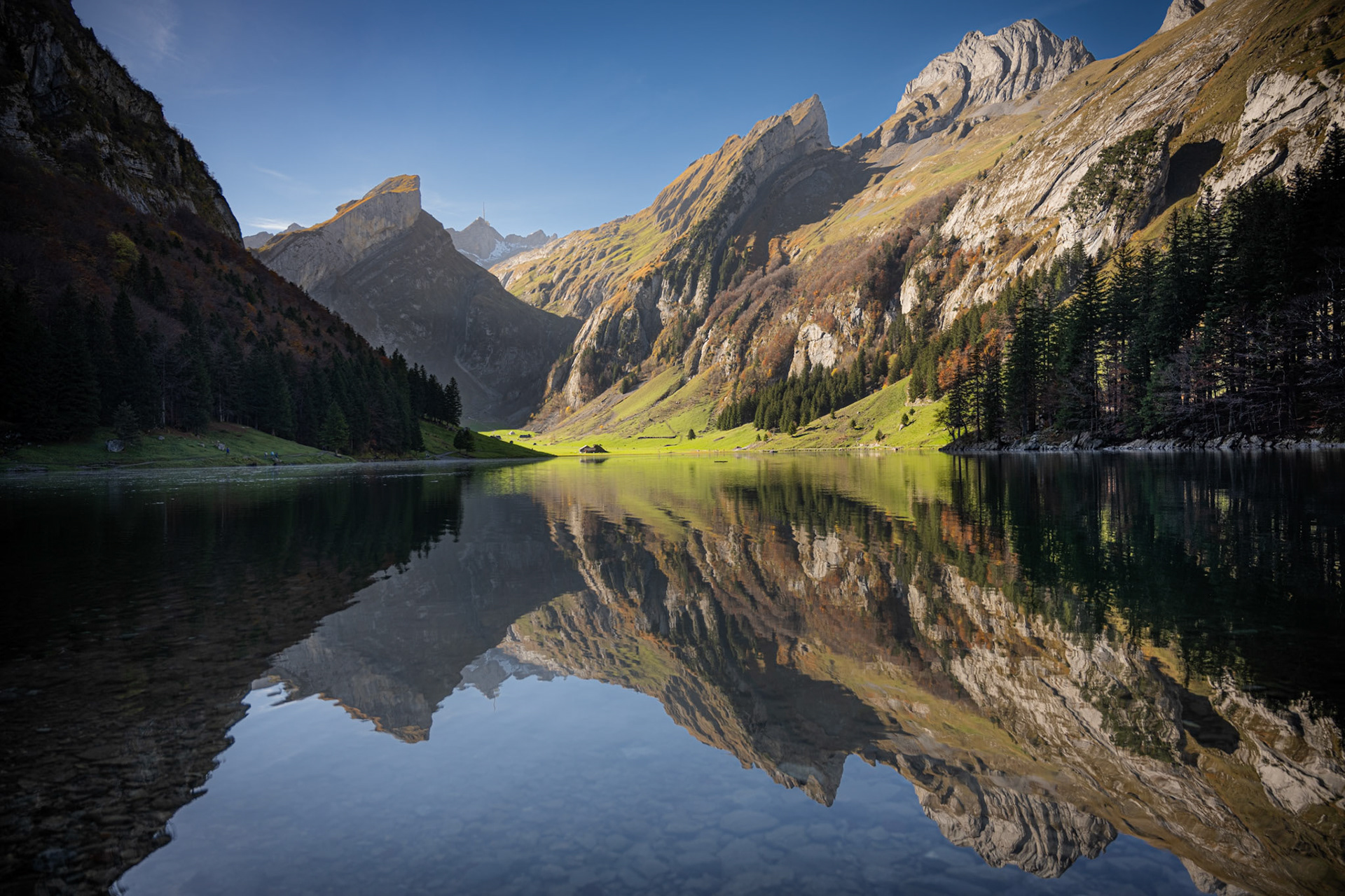 Seealpsee and reflection