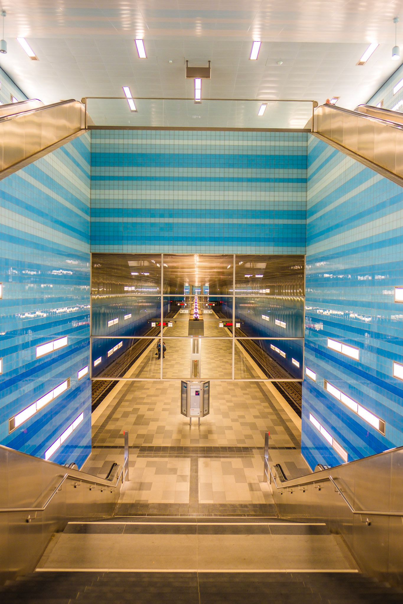Hamburg subway station Überseequartier
