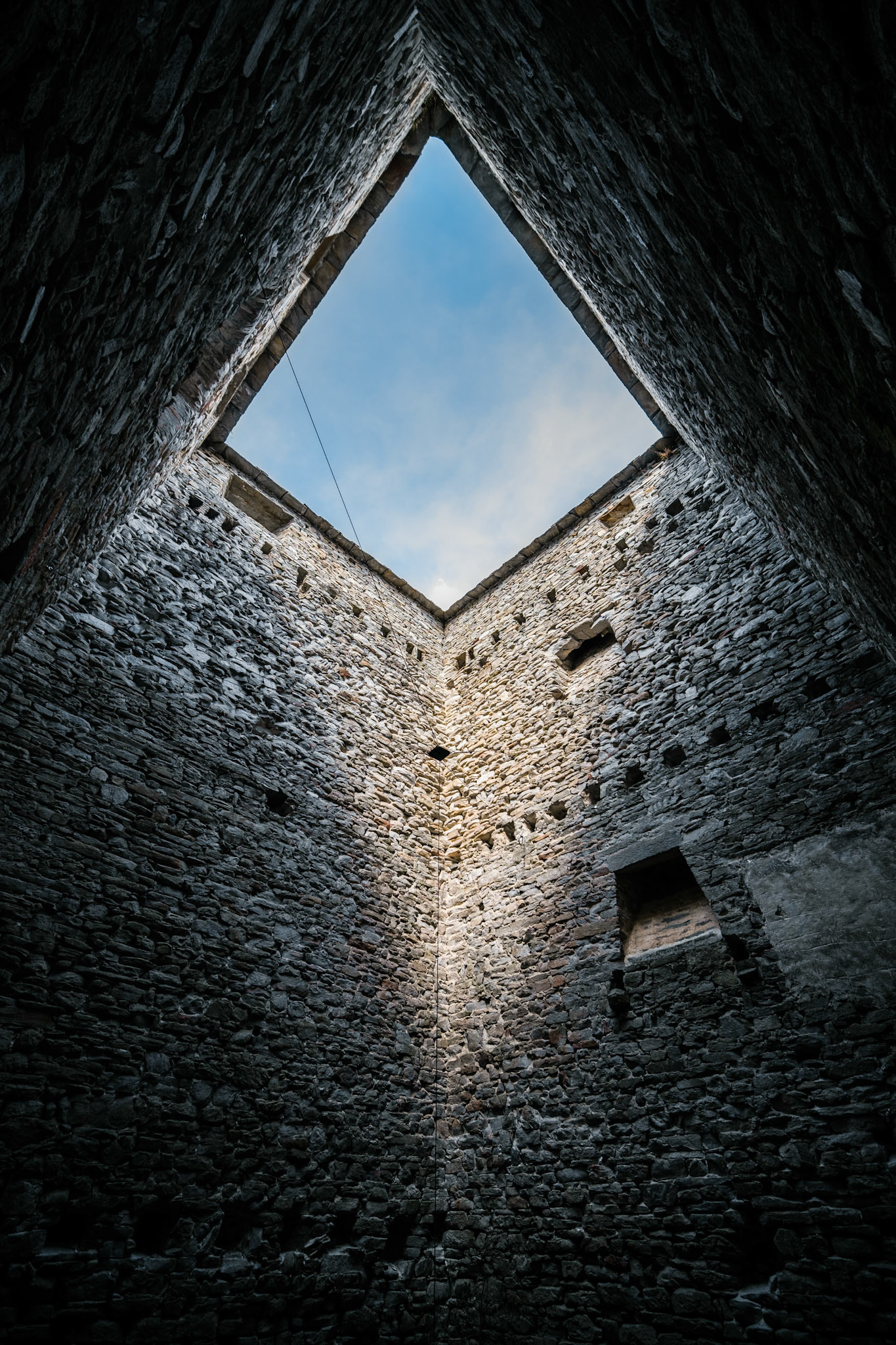 Castelmur medieval fortifications