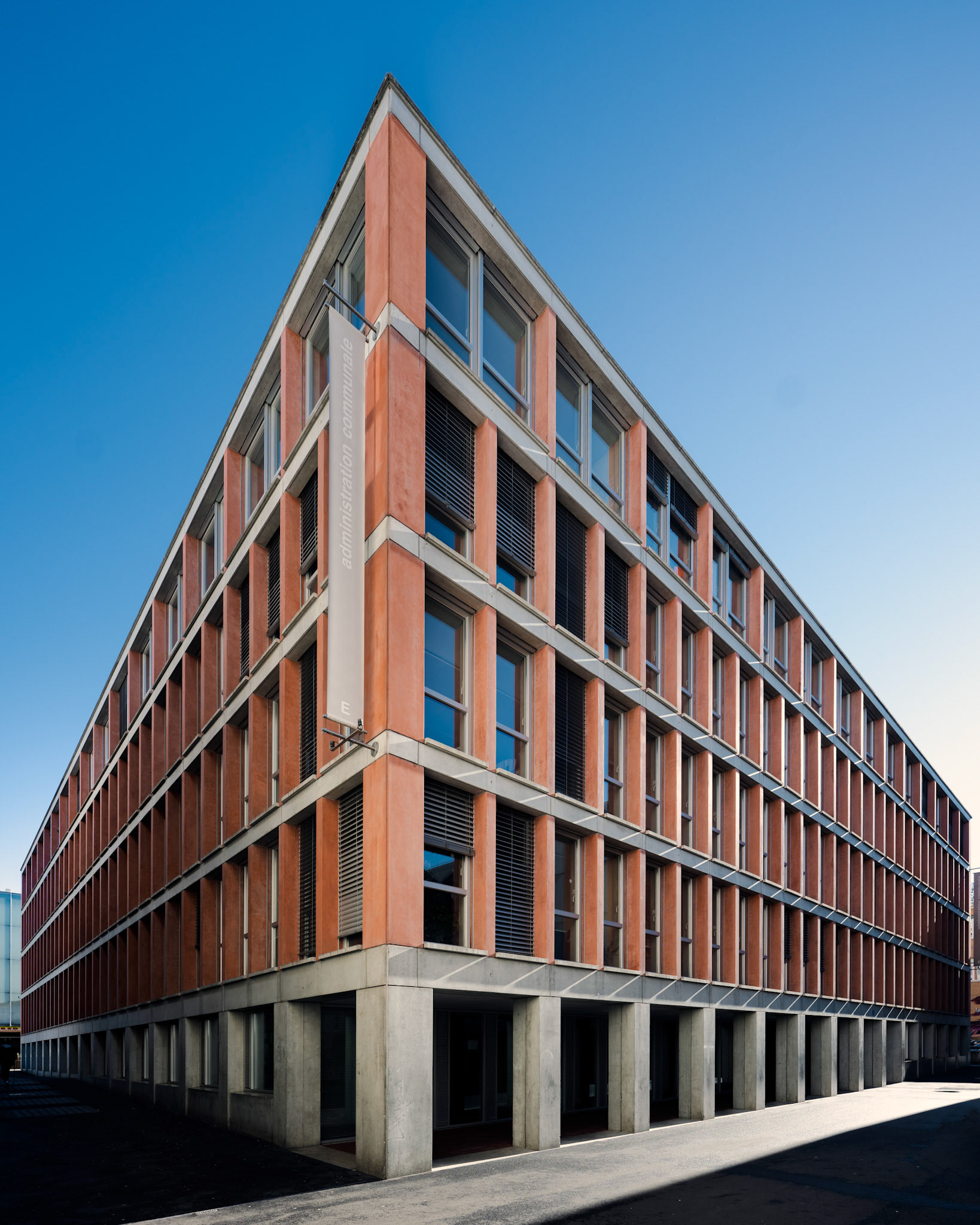 building Flon Ville