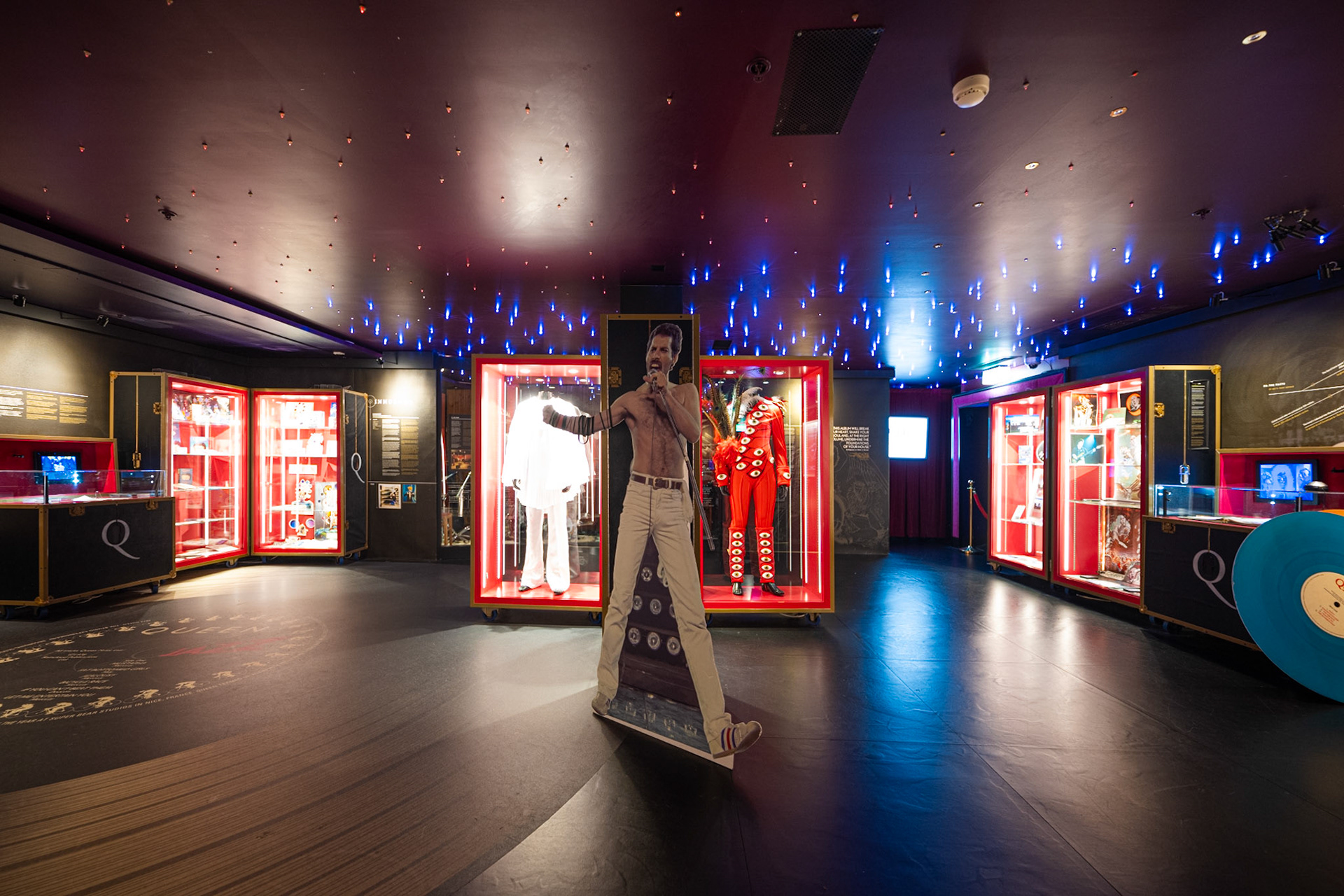 Queen Studio Experience