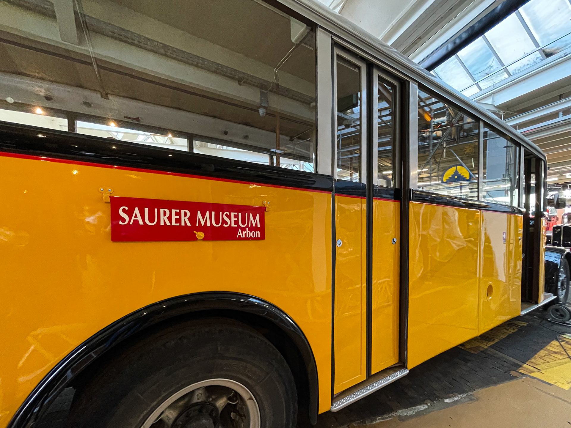 Saurer Museum bus