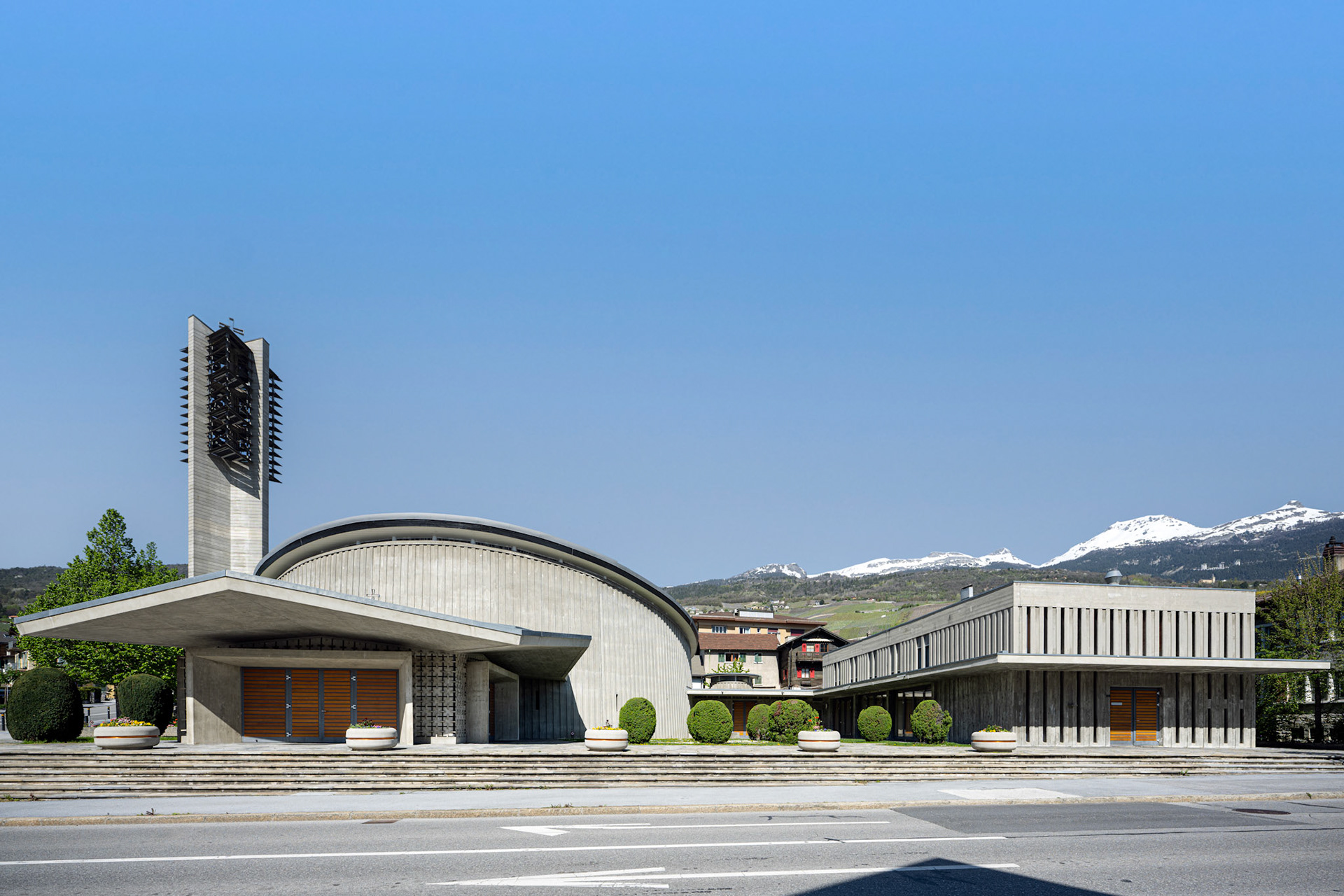 Église Sainte-Croix