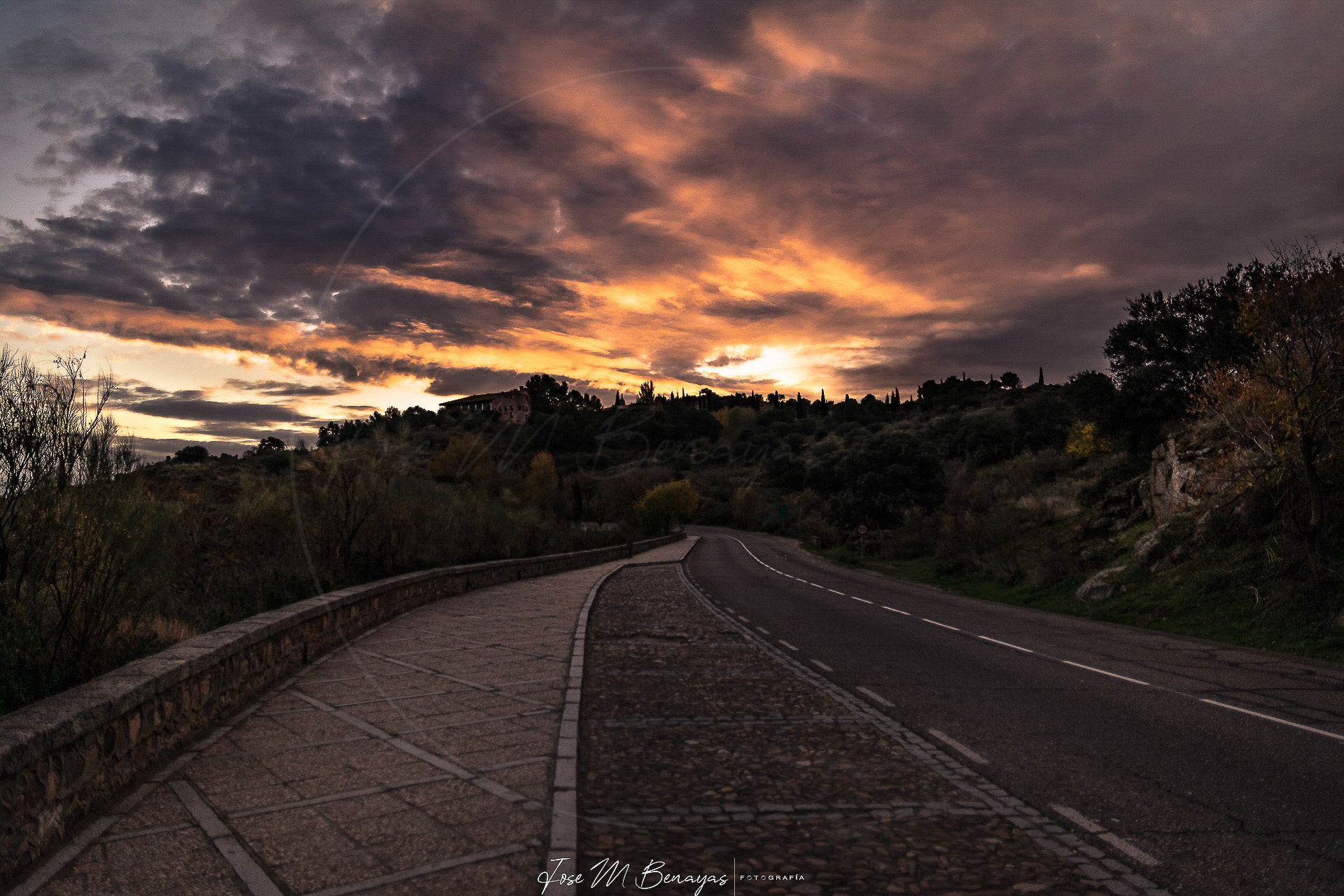 Camino a la Ermita del Valle (Toledo)