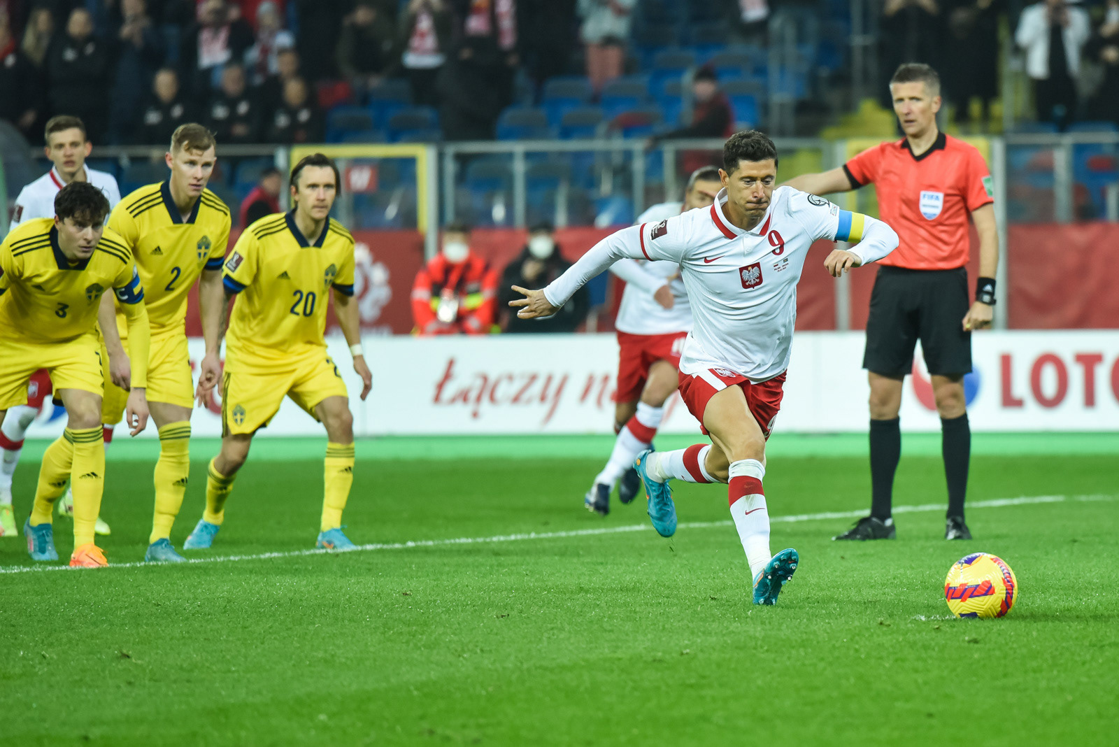 El. MŚ 2022: Polska - Szwecja 2:0 n/z Robert Lewandowski