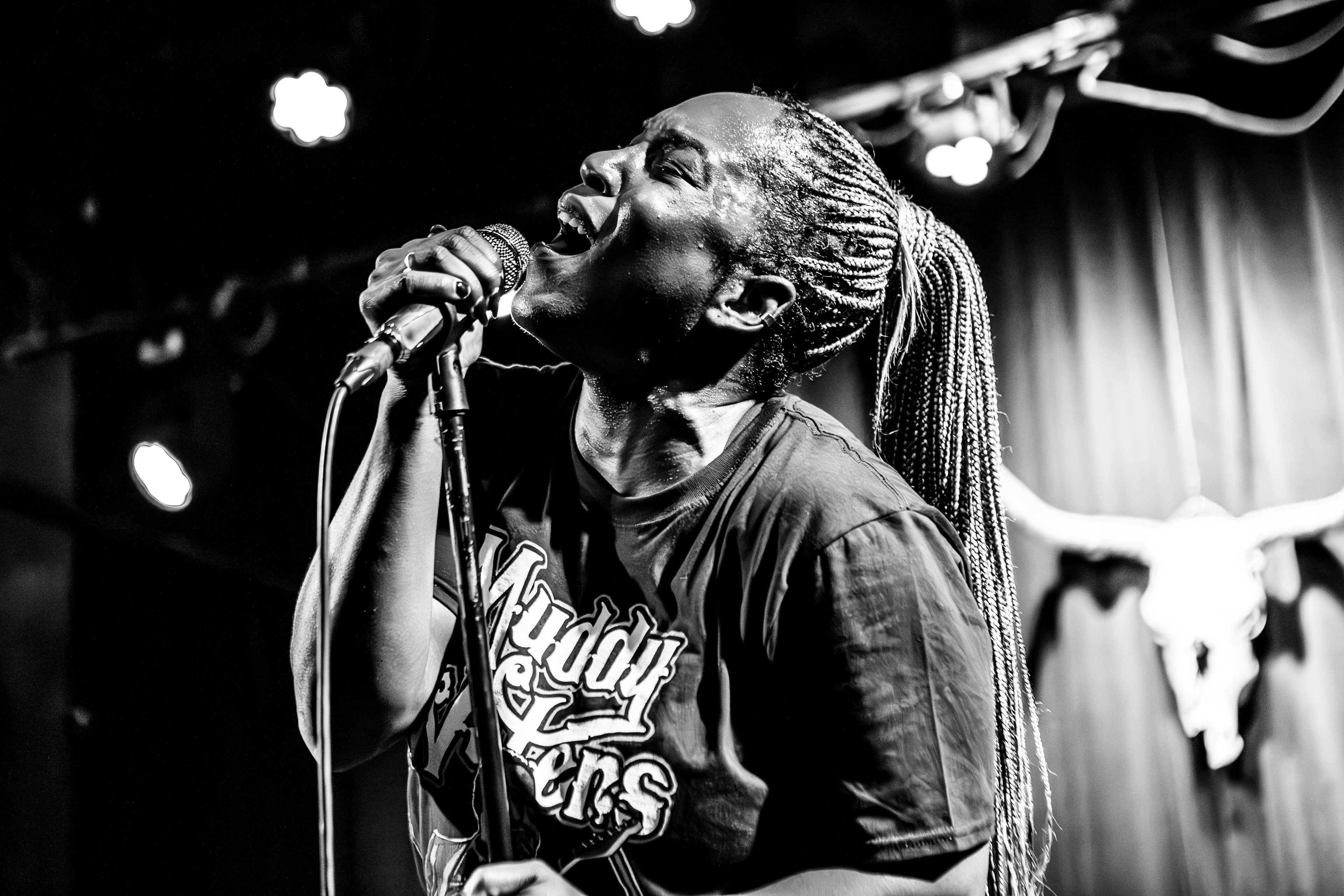 Liv Warfield