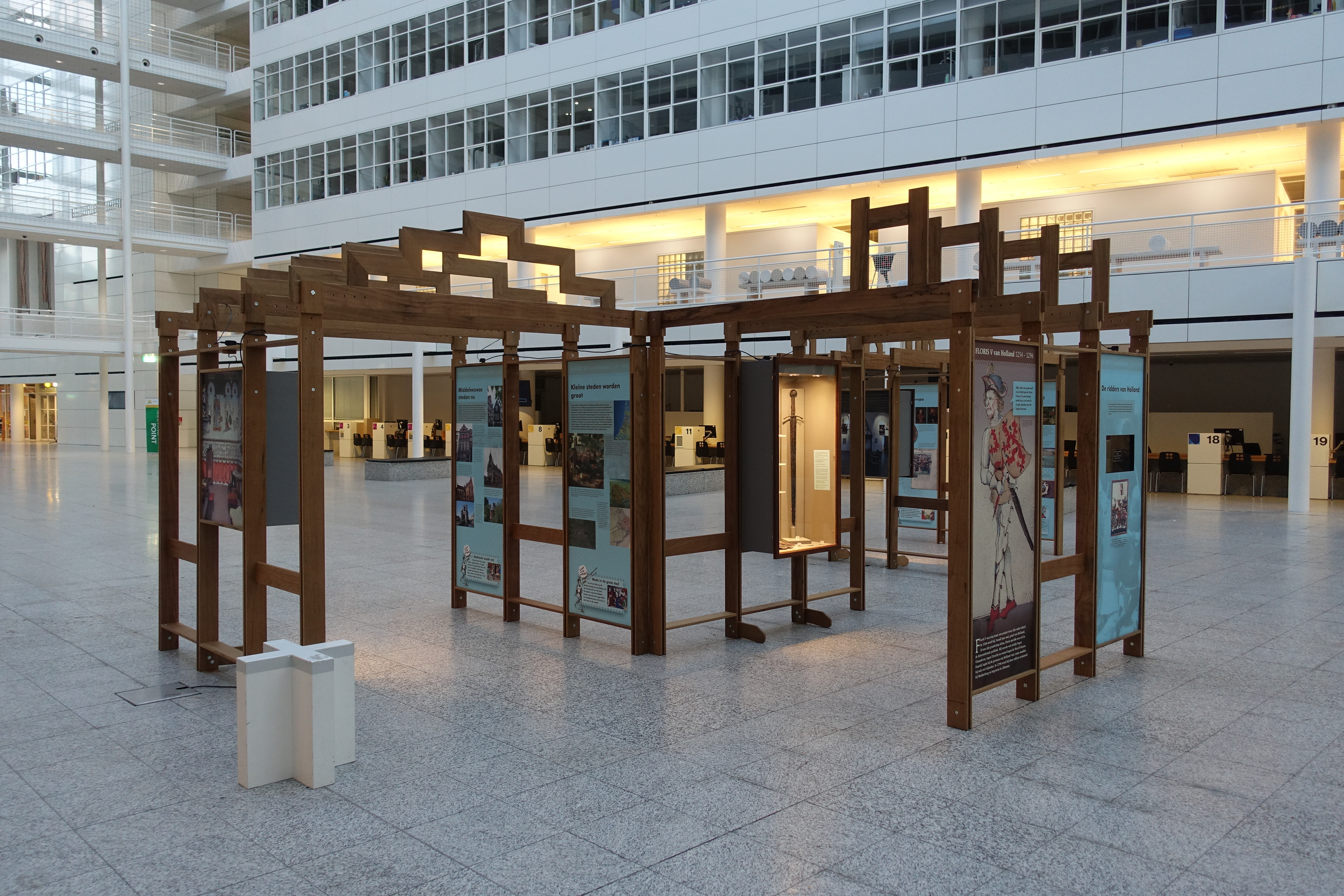 Graven van Holland - reizende tentoonstelling iov Gemeente Vlaardingen, 2019