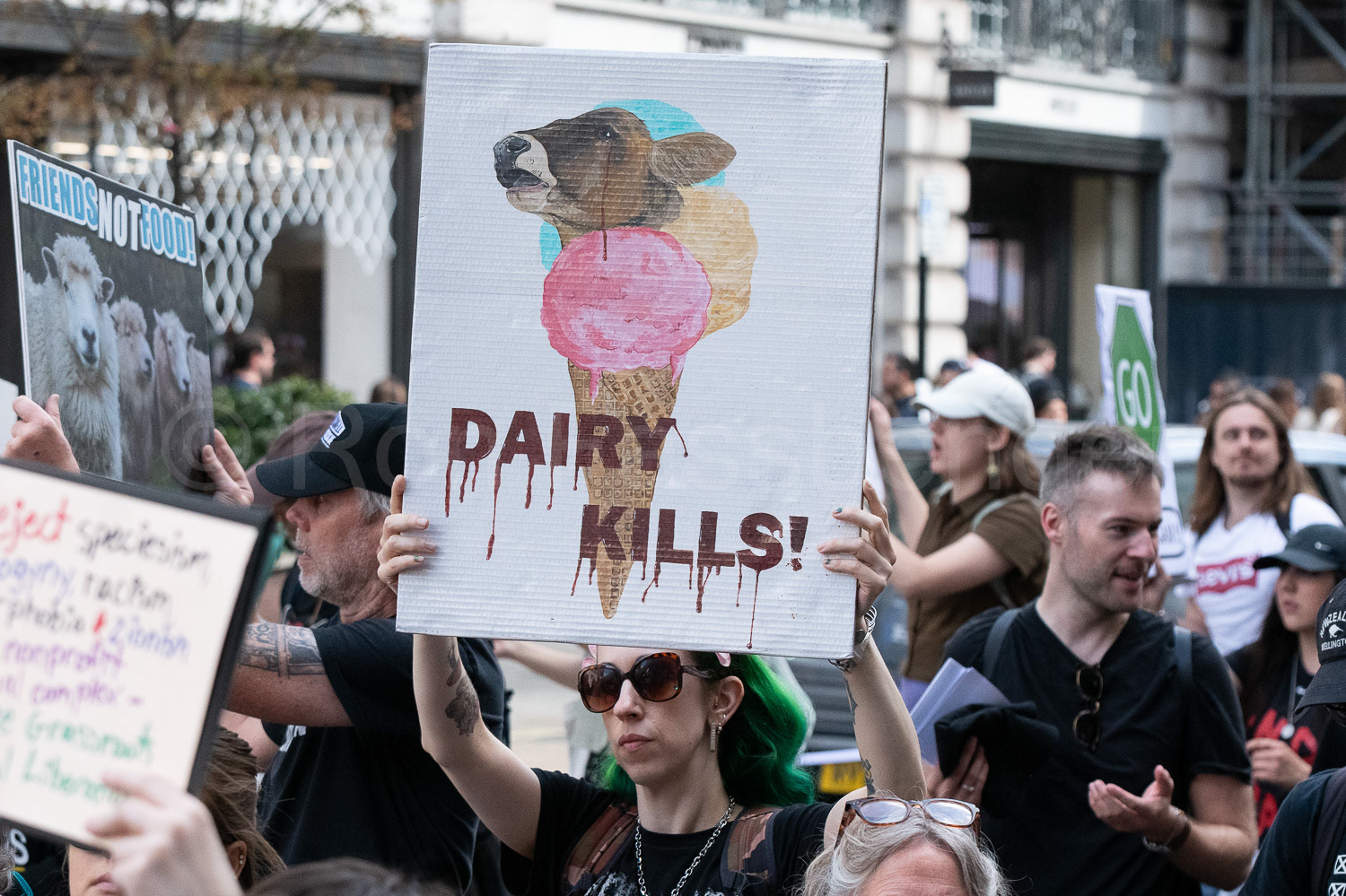 National Animal Rights March © Ron Fassbender