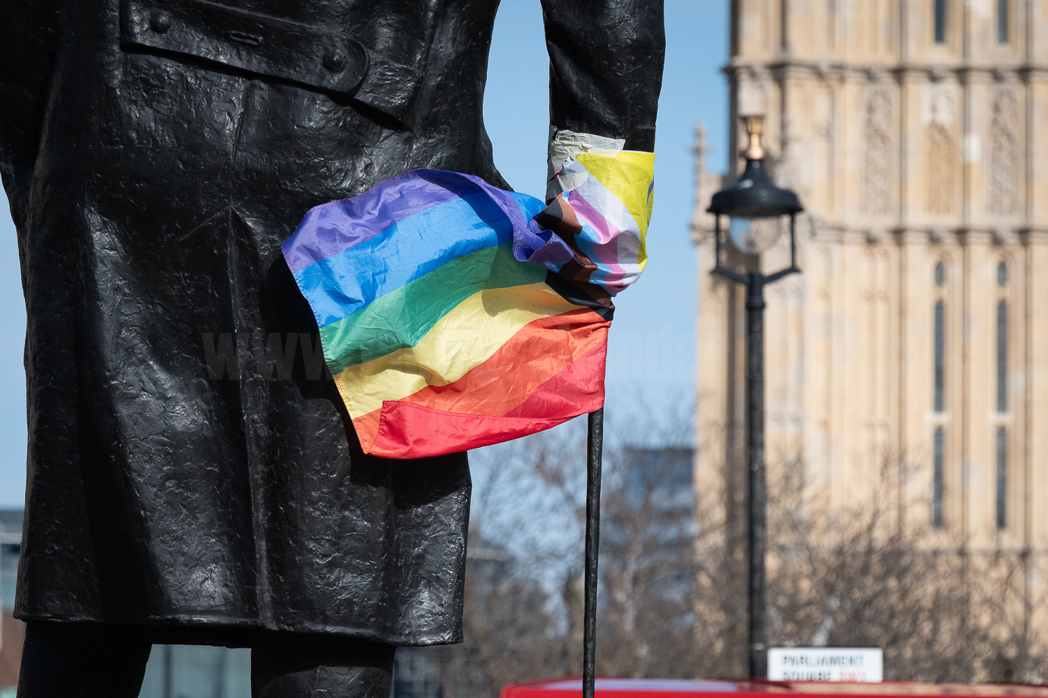 Sir Winston Churchill with LGBTQI flag © Ron Fassbender