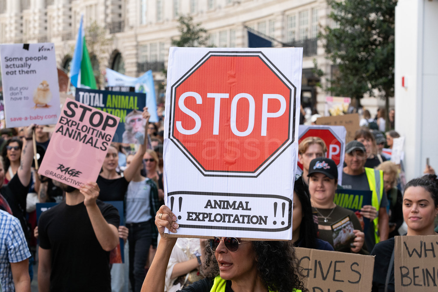 National Animal Rights March © Ron Fassbender