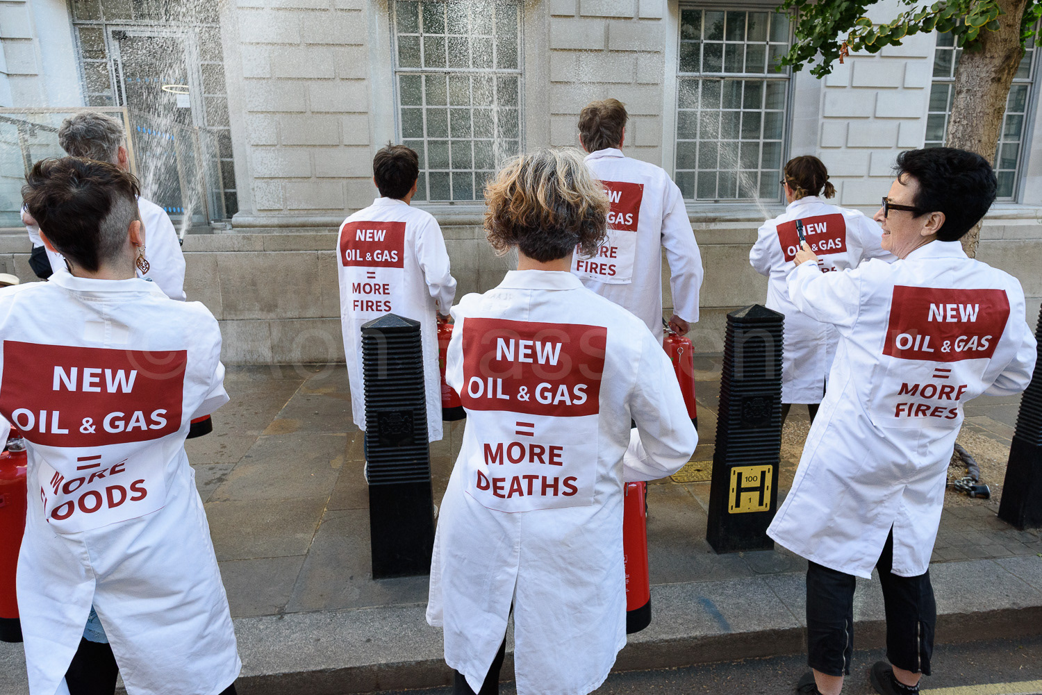 Scientists on Survival, DESNZ protest © Ron Fassbender