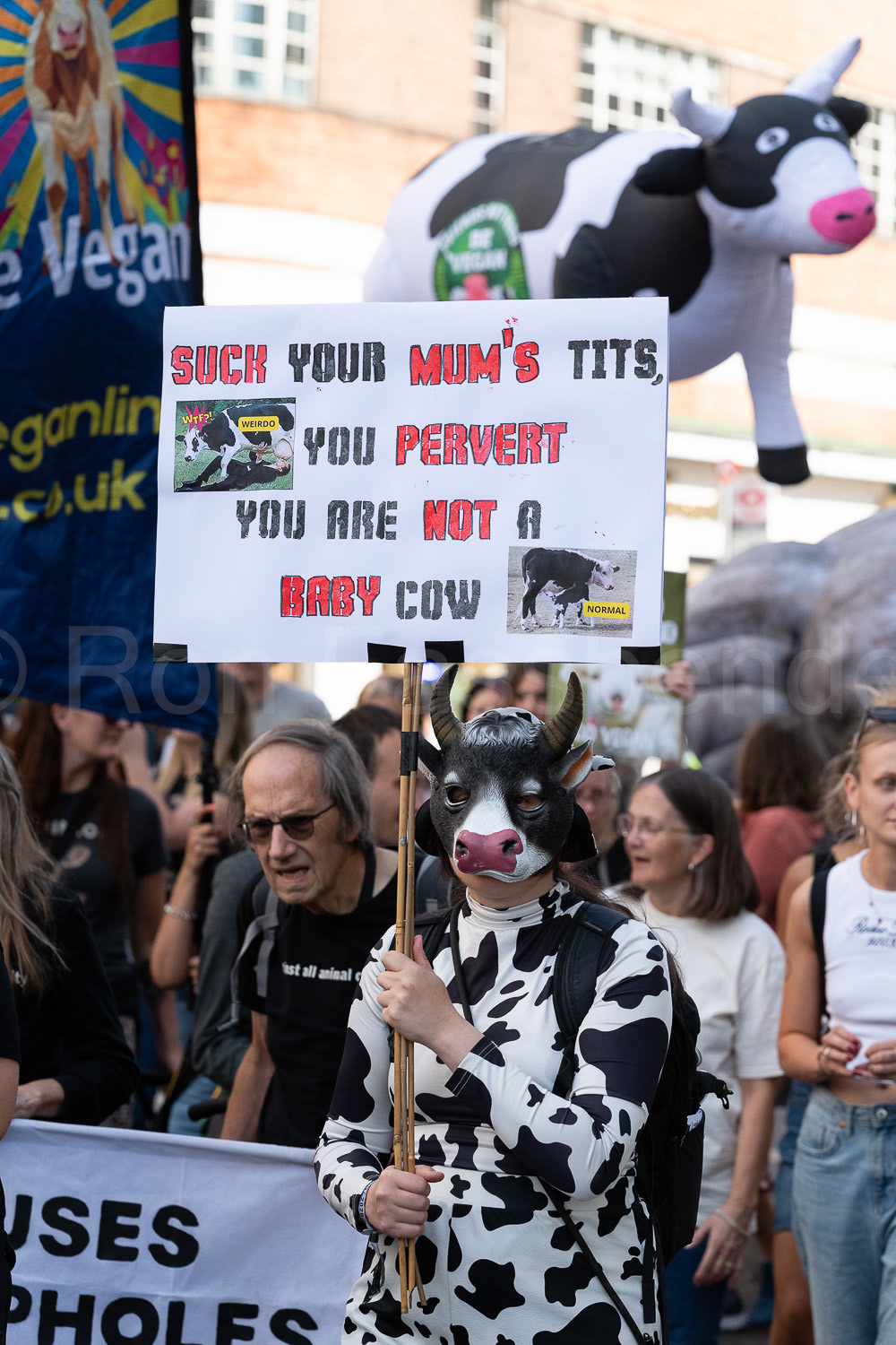 National Animal Rights March © Ron Fassbender
