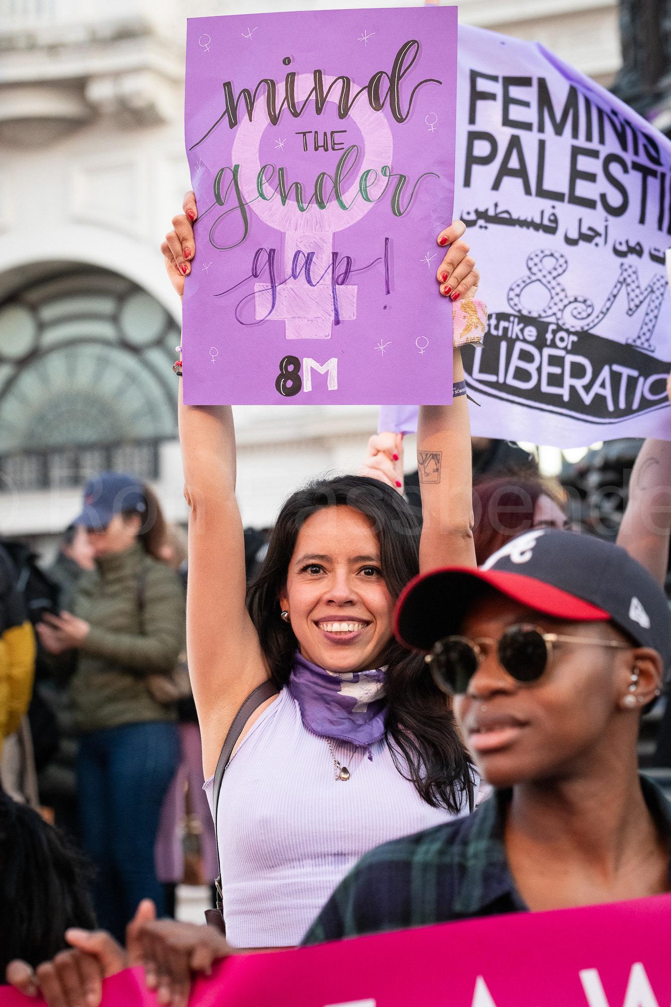 Feminist Strike in Piccadilly Circus © Ron Fassbender