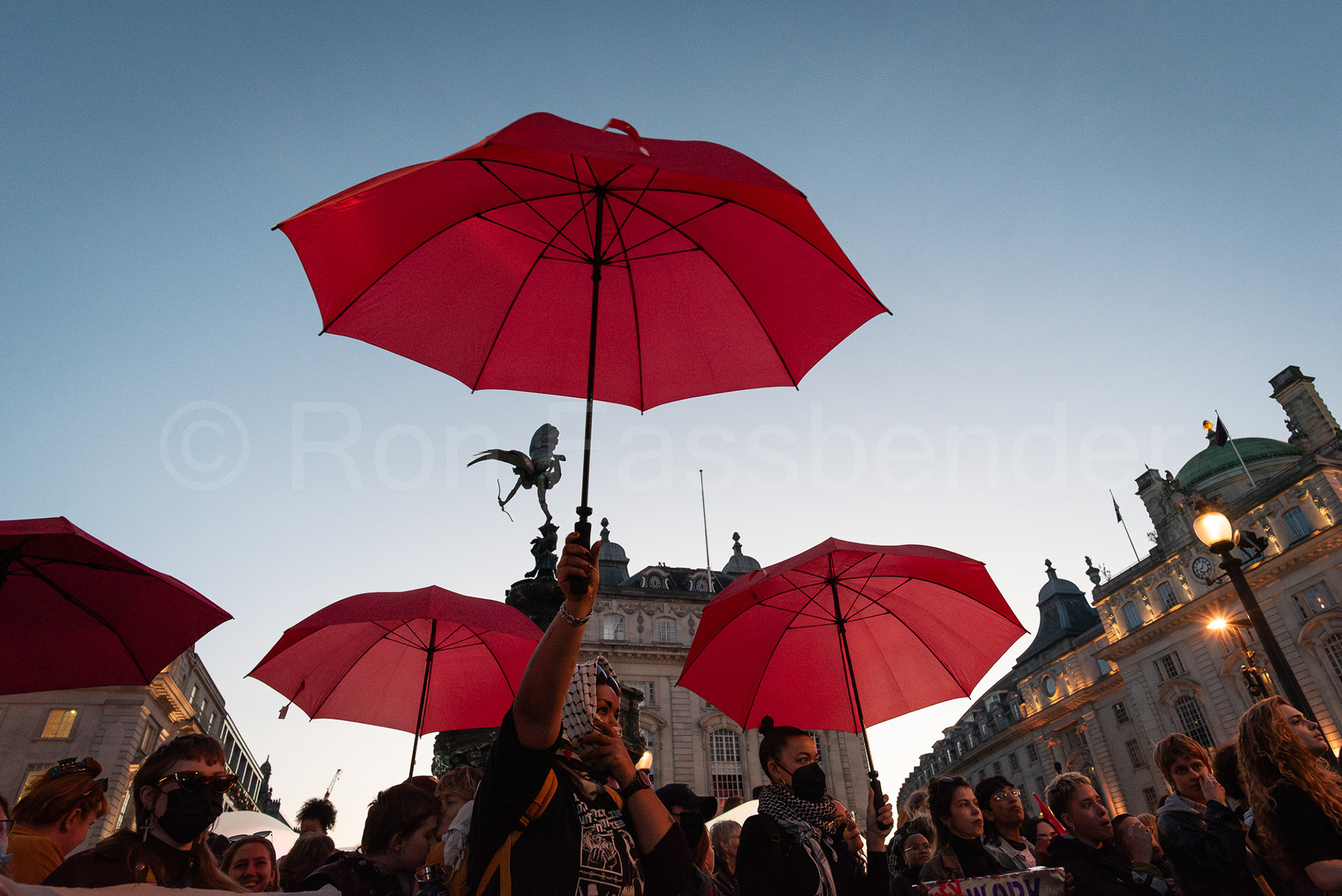 Feminist Strike in Piccadilly Circus © Ron Fassbender