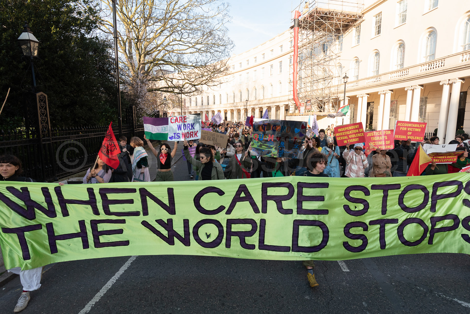 Feminist Strike 2025  © Ron Fassbender