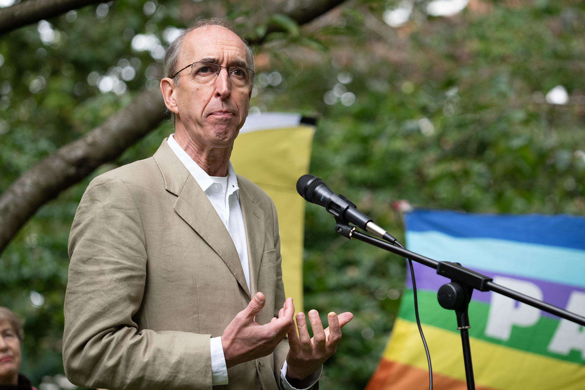 Michael Mears performs an extract from new play 'The Mistake' at the Hiroshima Day gathering commemorating victims of the dropping of nuclear bombs on Japan by the U.S. during WW2. © Ron Fassbender