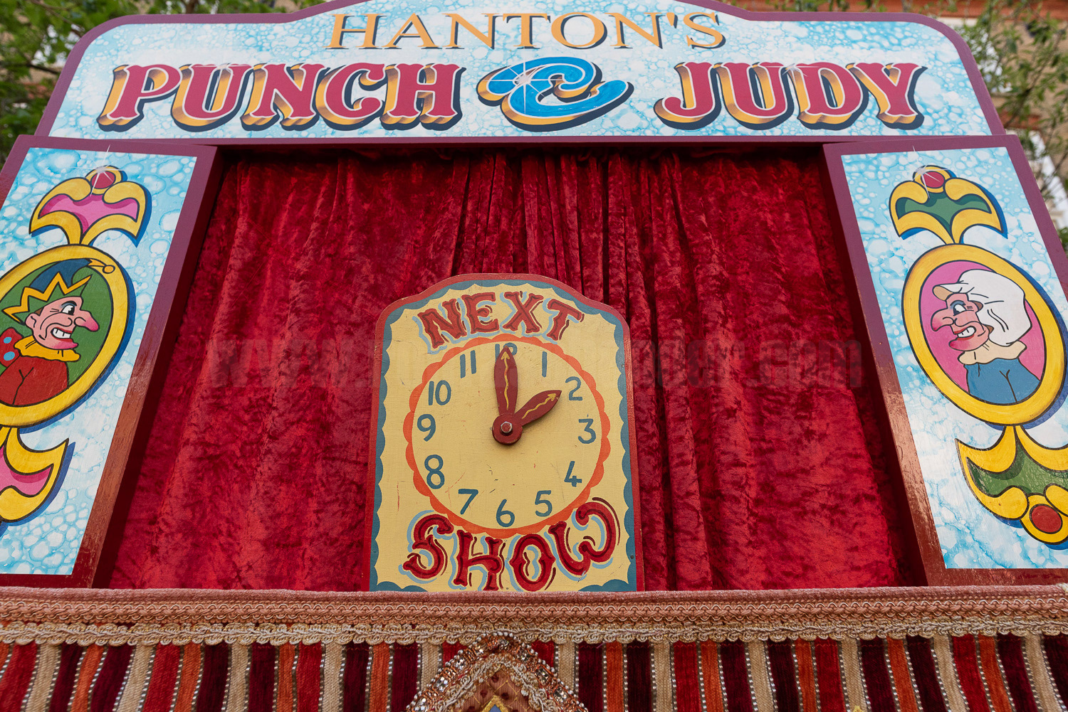 Hanton's Punch & Judy © Ron Fassbender