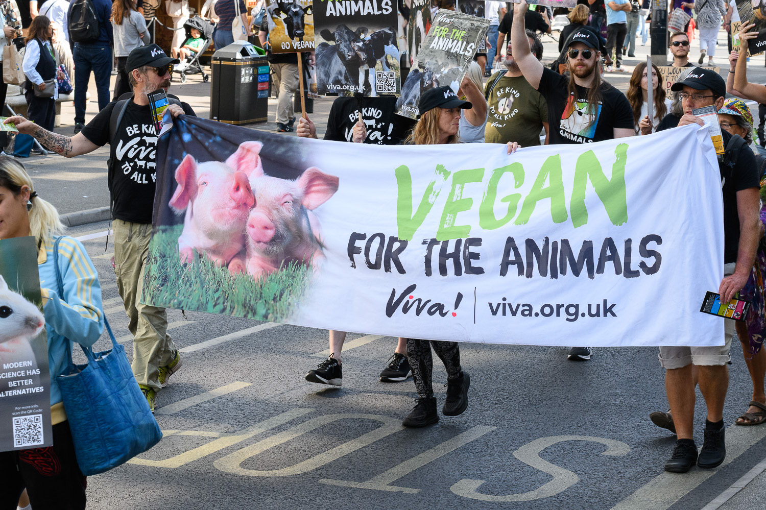 National Animal Rights March © Ron Fassbender