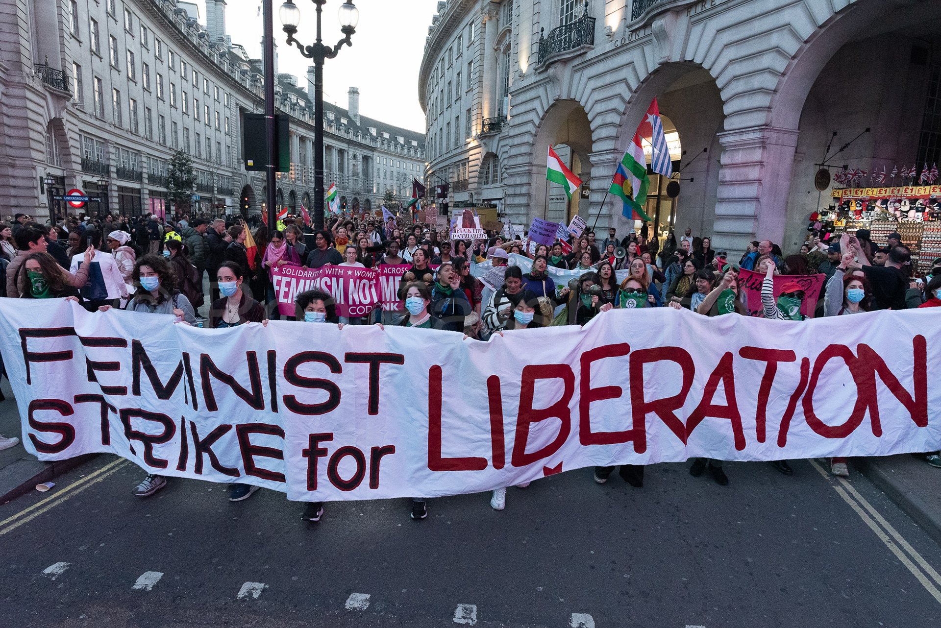 Feminist Strike in Regent Street © Ron Fassbender