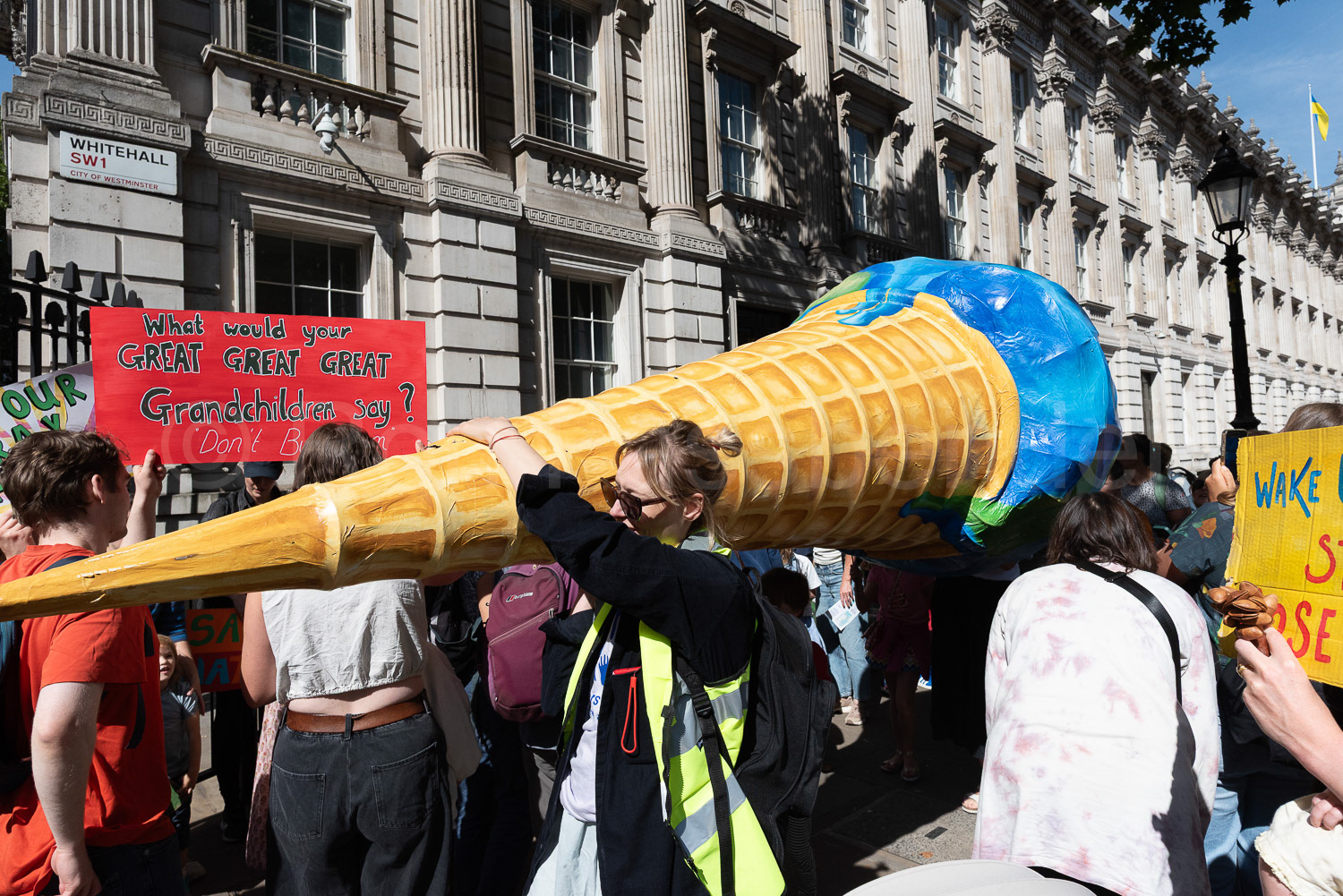 Mothers Rise Up Whitehall climate protest © Ron Fassbender