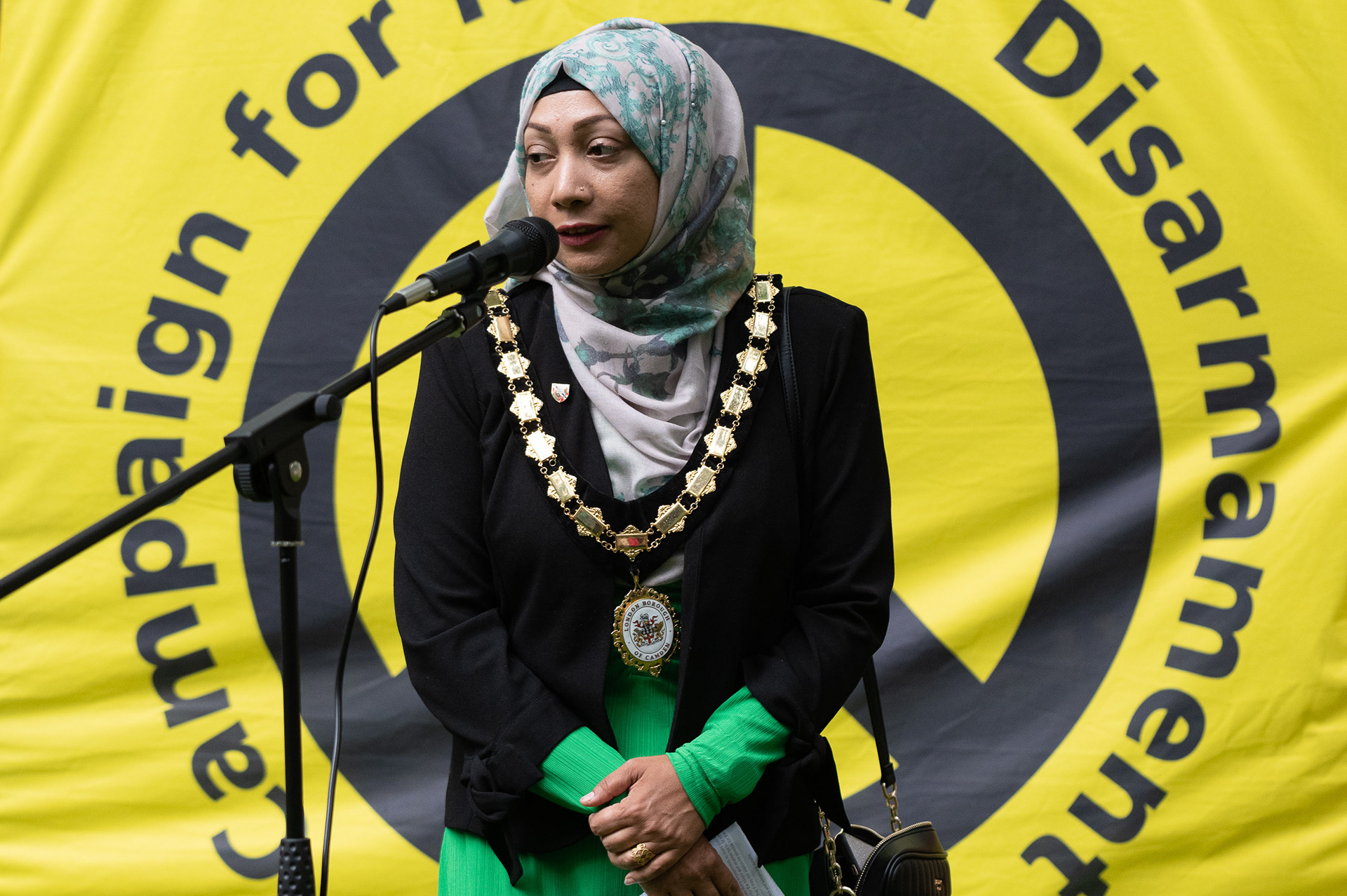 Councillor Nazma Rahman, who is also Mayor of Camden, joins the Hiroshima Day gathering © Ron Fassbender
