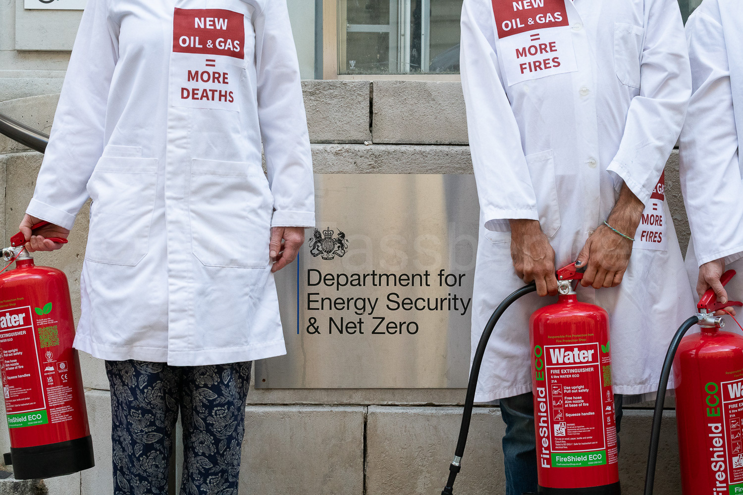 Scientists on Survival, DESNZ protest © Ron Fassbender