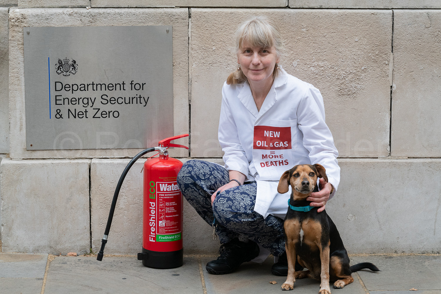 Scientists on Survival, DESNZ protest © Ron Fassbender