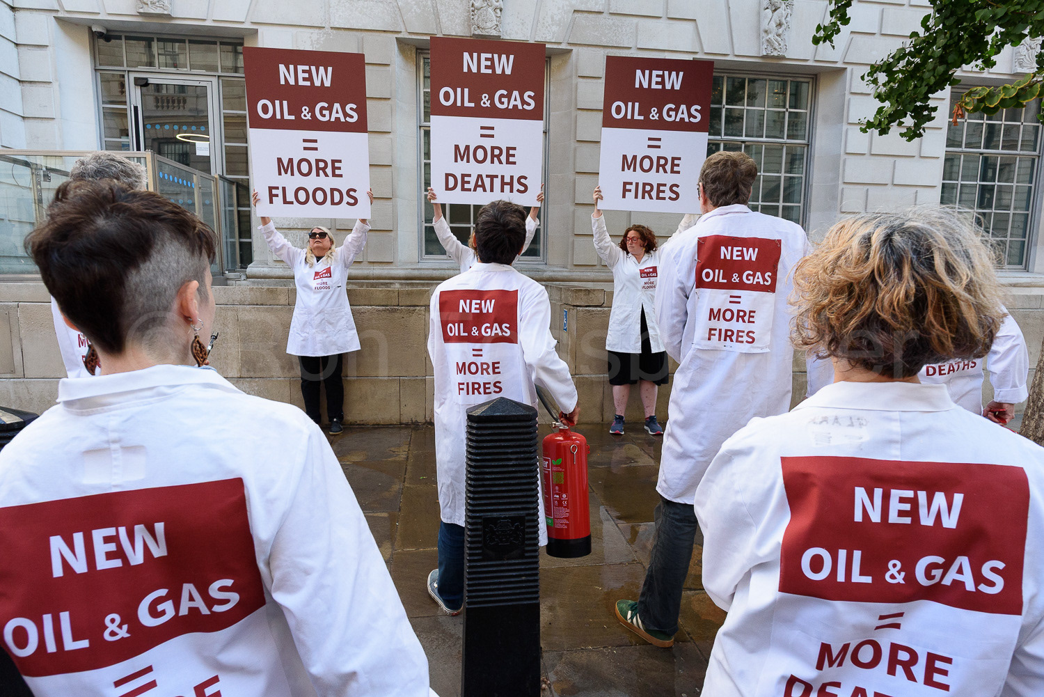Scientists on Survival, DESNZ protest © Ron Fassbender