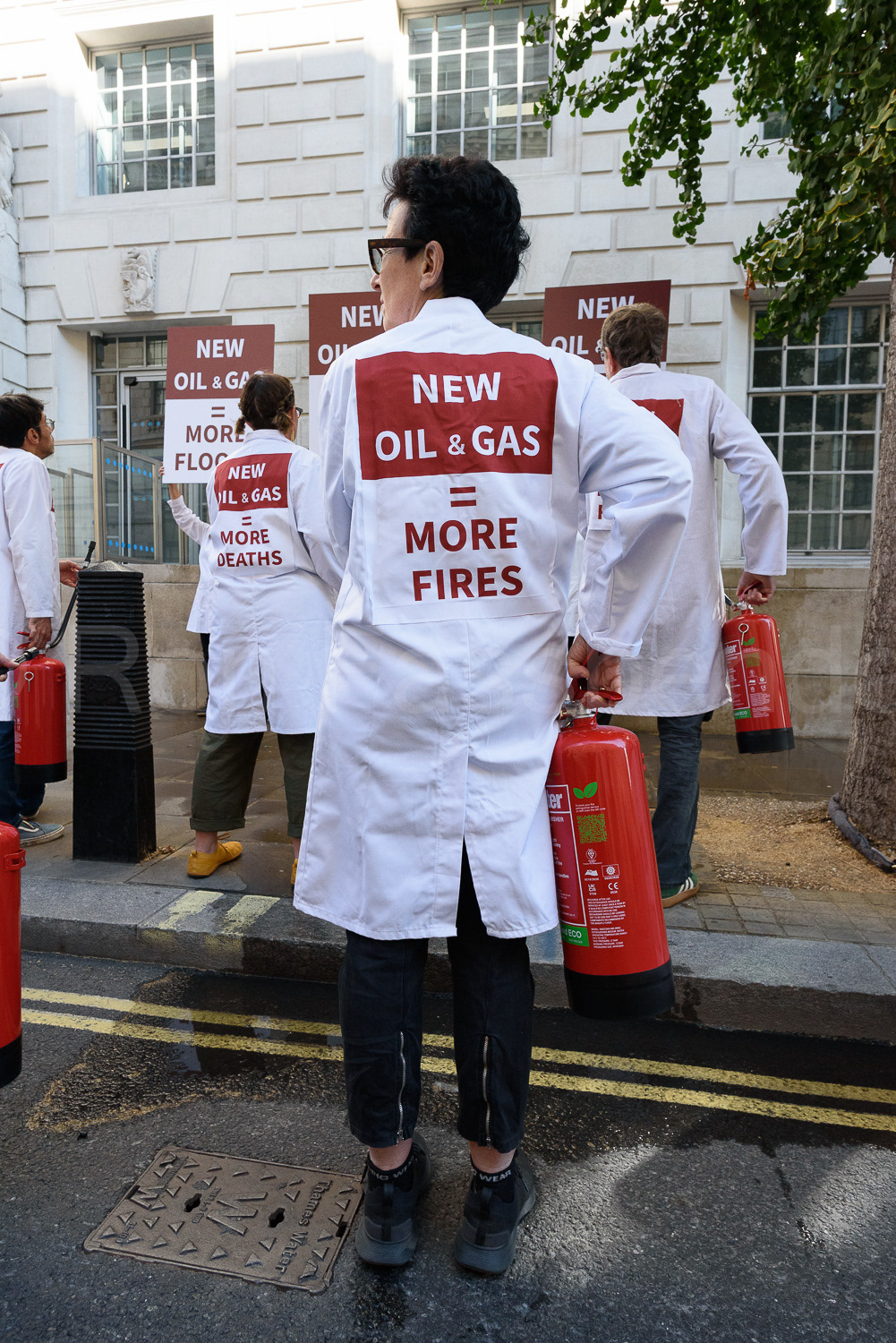 Scientists on Survival, DESNZ protest © Ron Fassbender