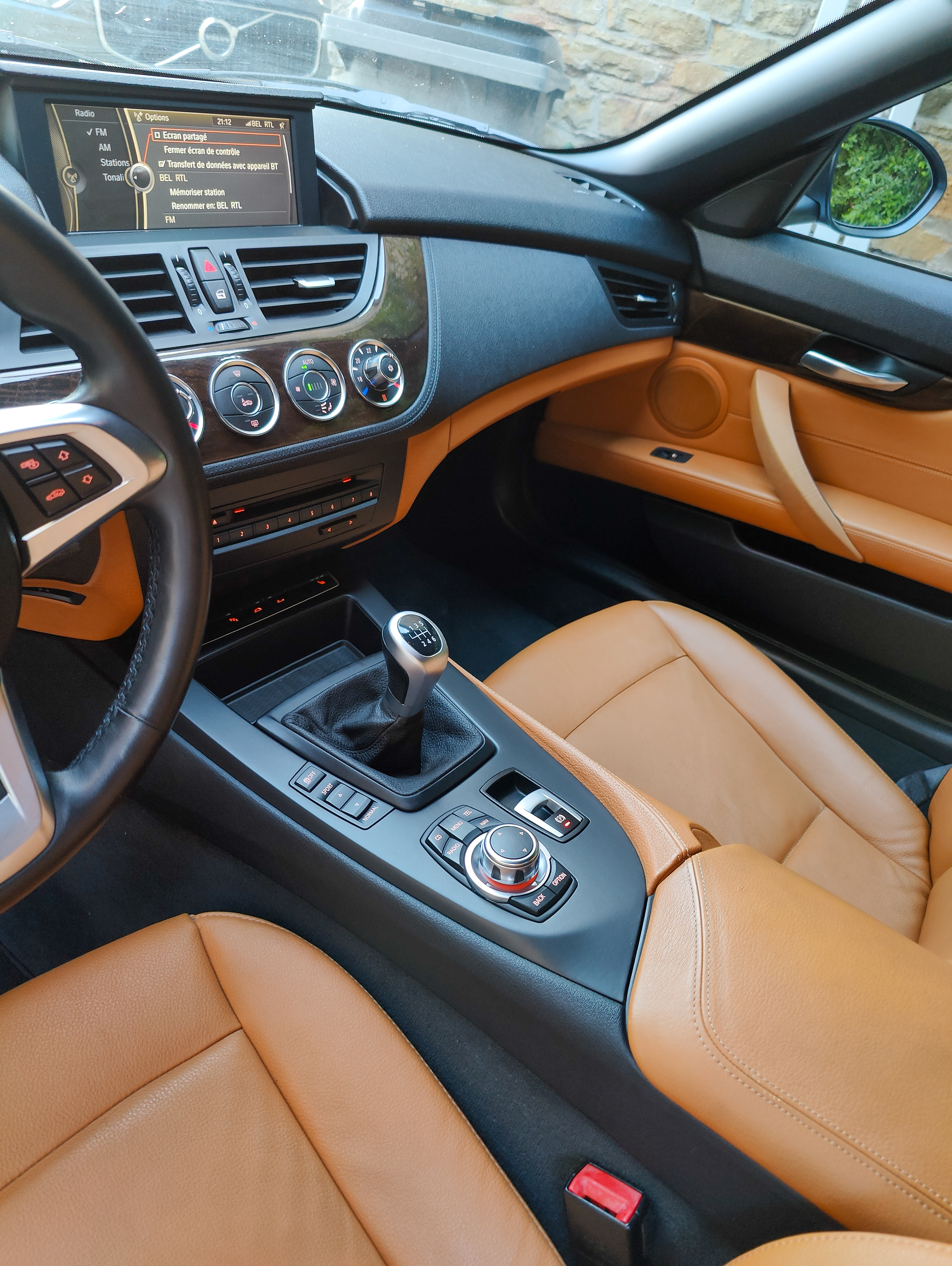 NEOBS - Michel Simonis - Car Detail