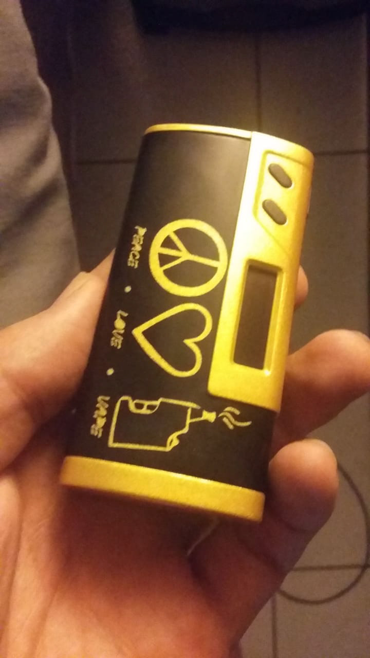 metallic gold on black custom theme detail airrushing