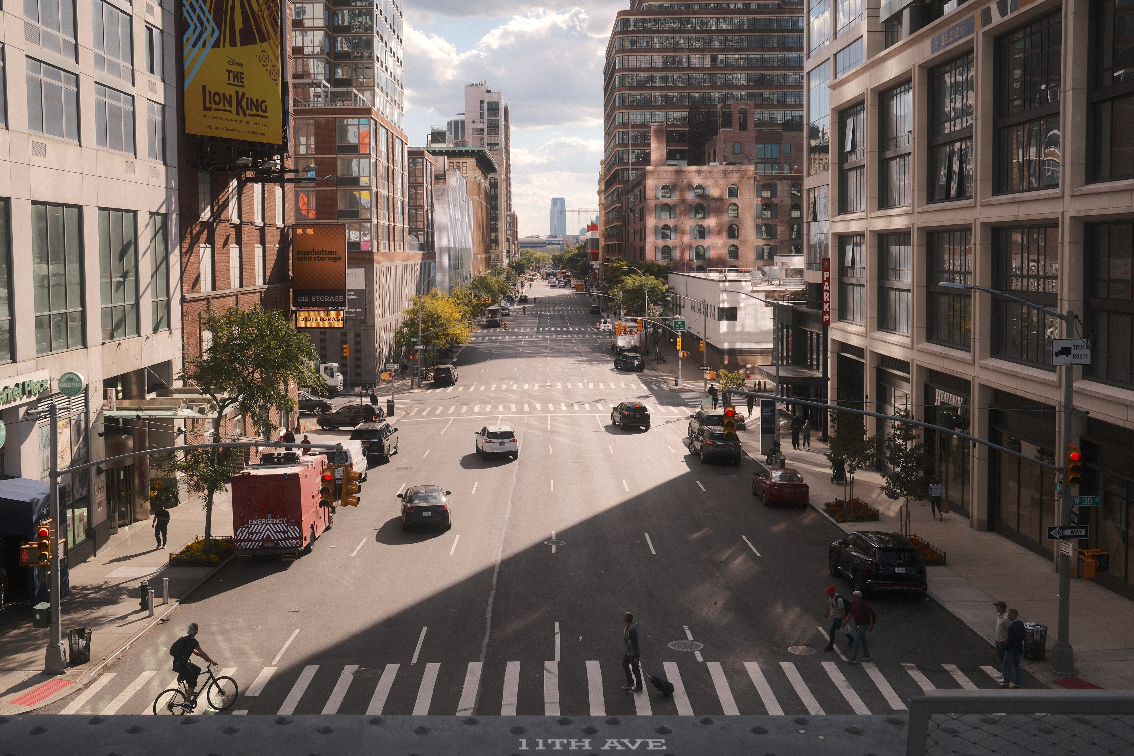 "NYC Scene" in SantaColor by Ritchie Roesch