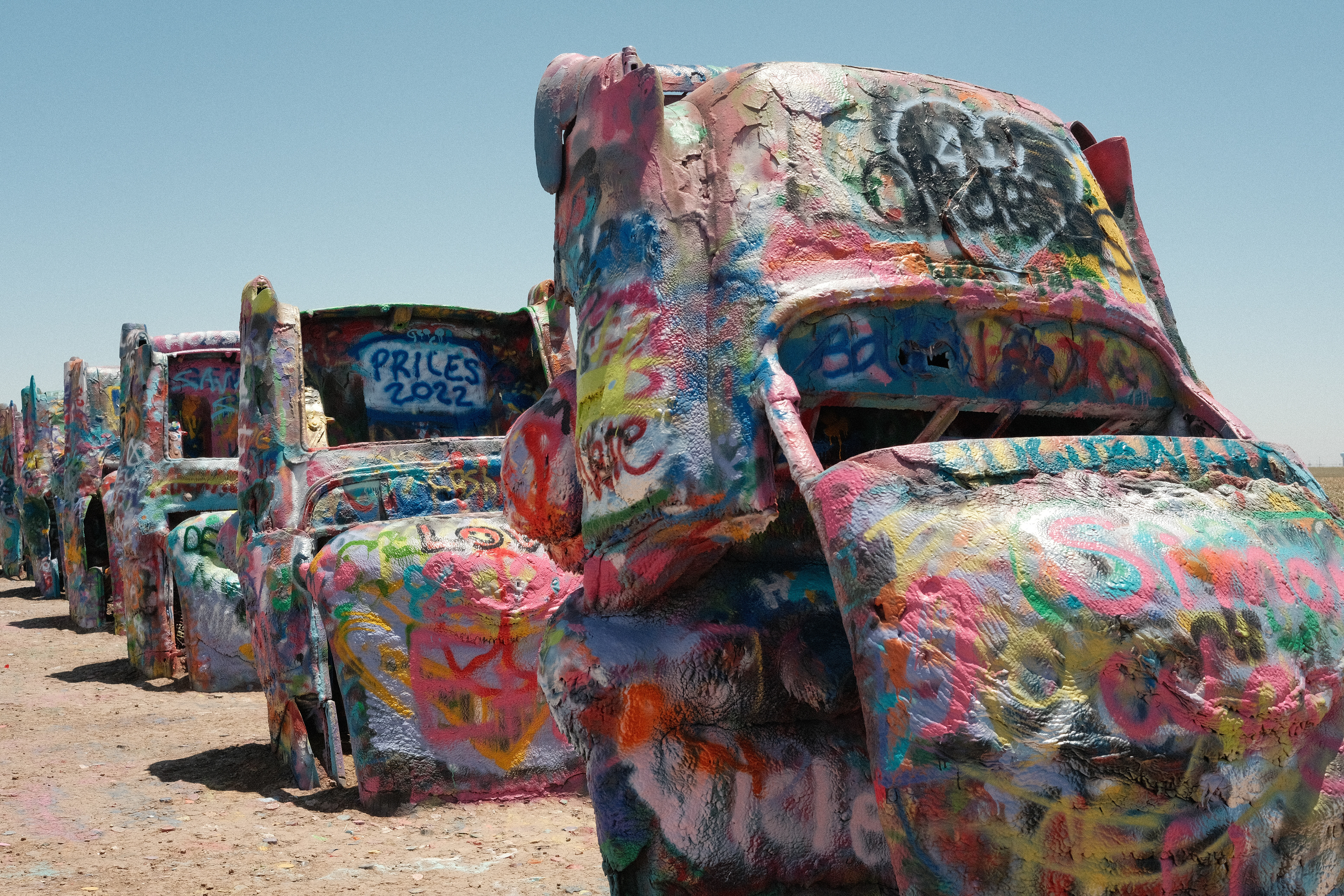 "Graffiti Cars" in Kodak Portra 400 by Ritchie Roesch