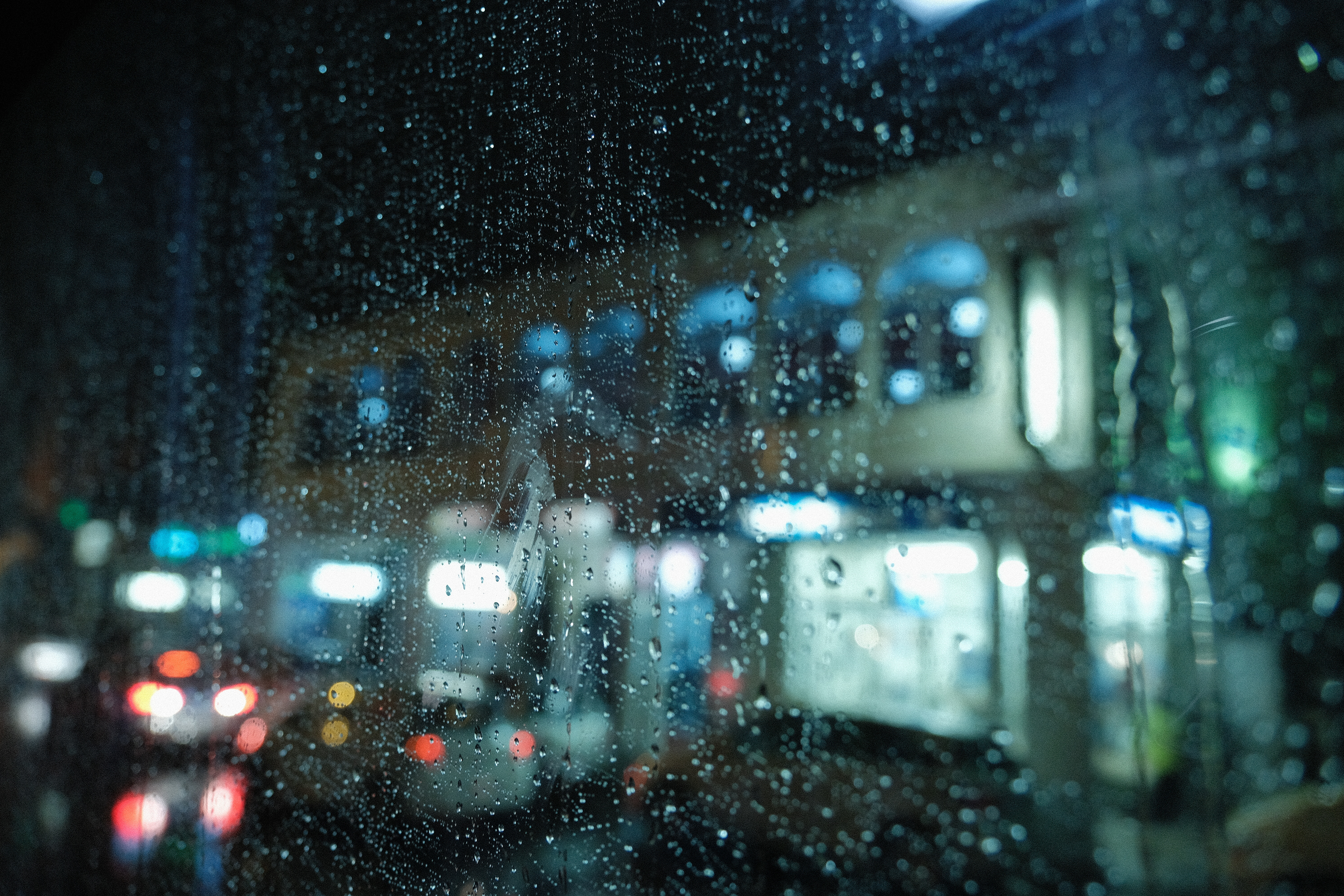 "Rainy Summer Night" in Serr's 500T by Nathalie Boucry