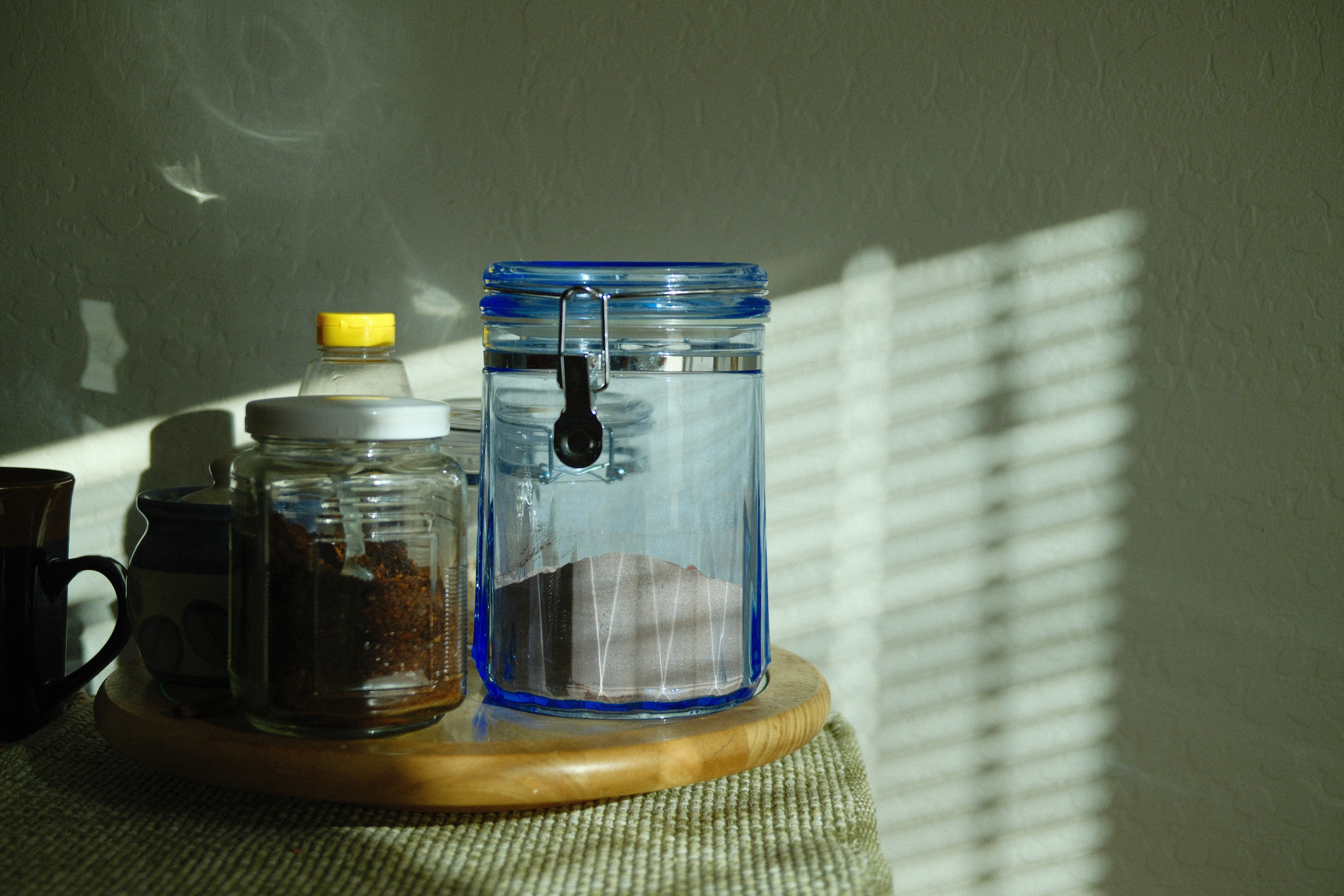 "Contained" in Indoor Astia by Ritchie Roesch