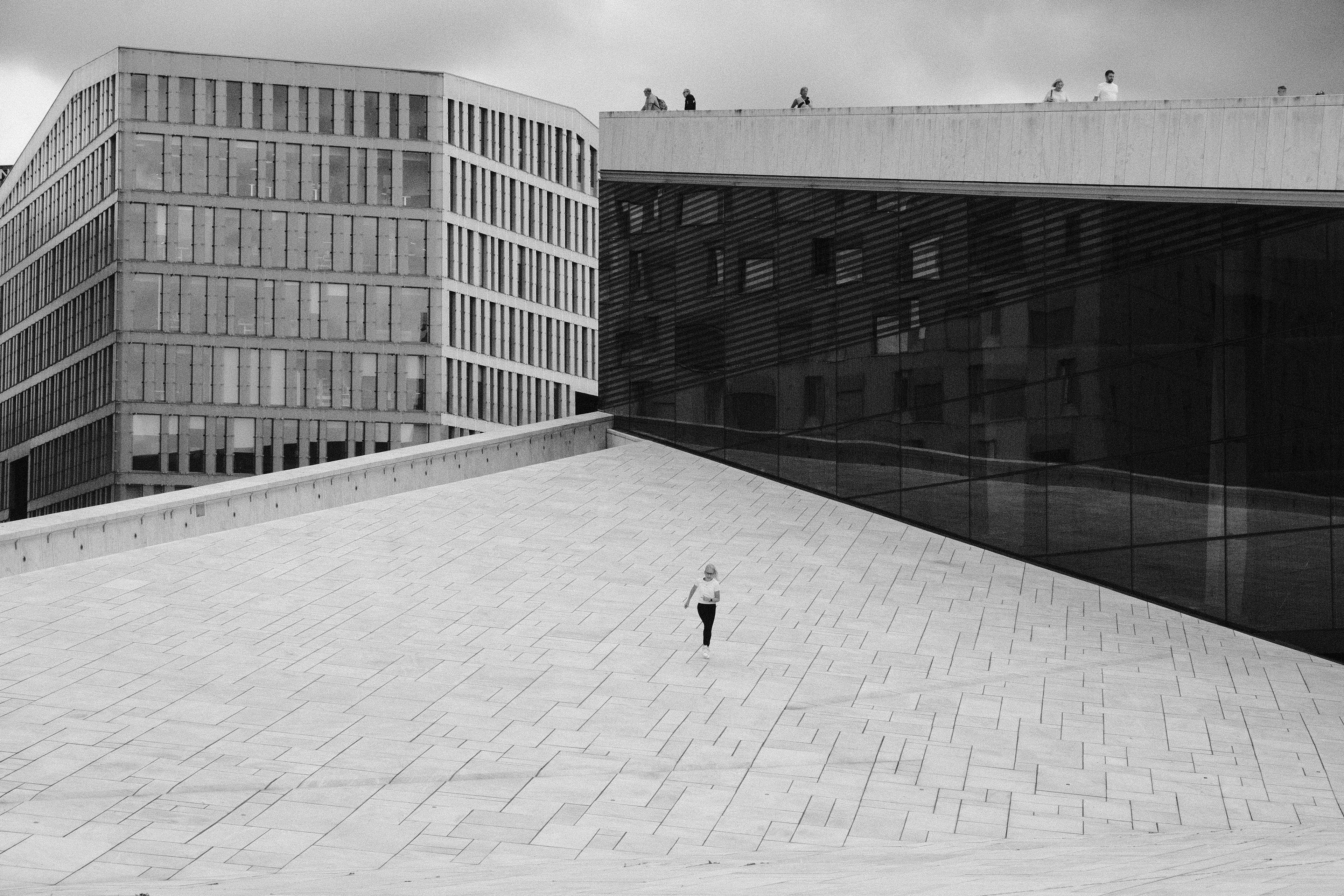 Girl on a Rooftop | Kodak Tri-X 400 | Bo De Lange
