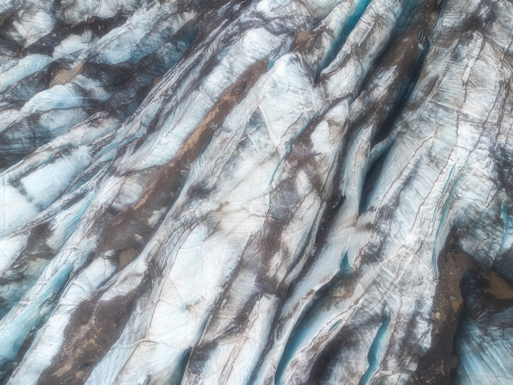 Svínafellsjökull Abstract1