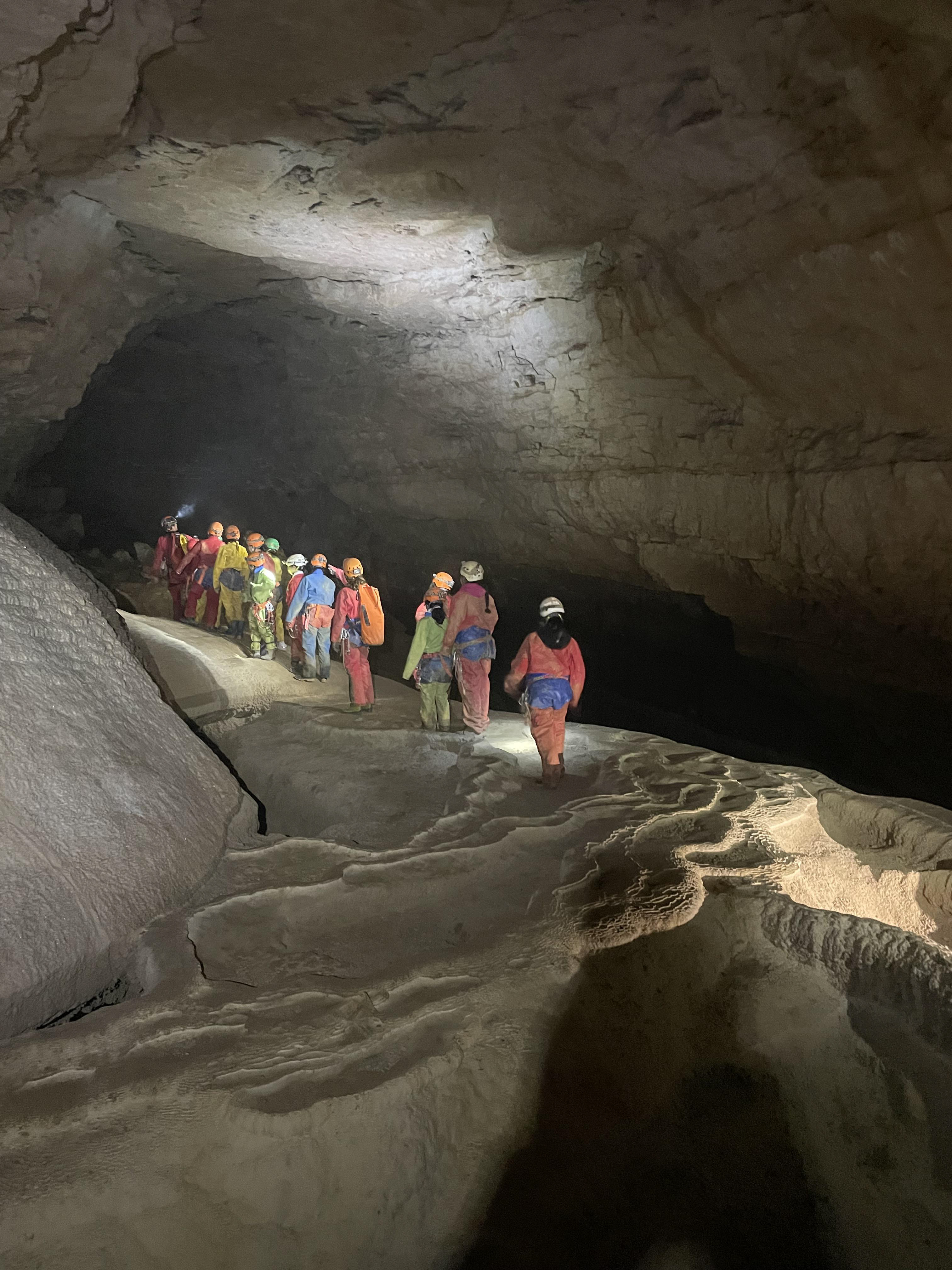 Grotte de Gournier et ses gours