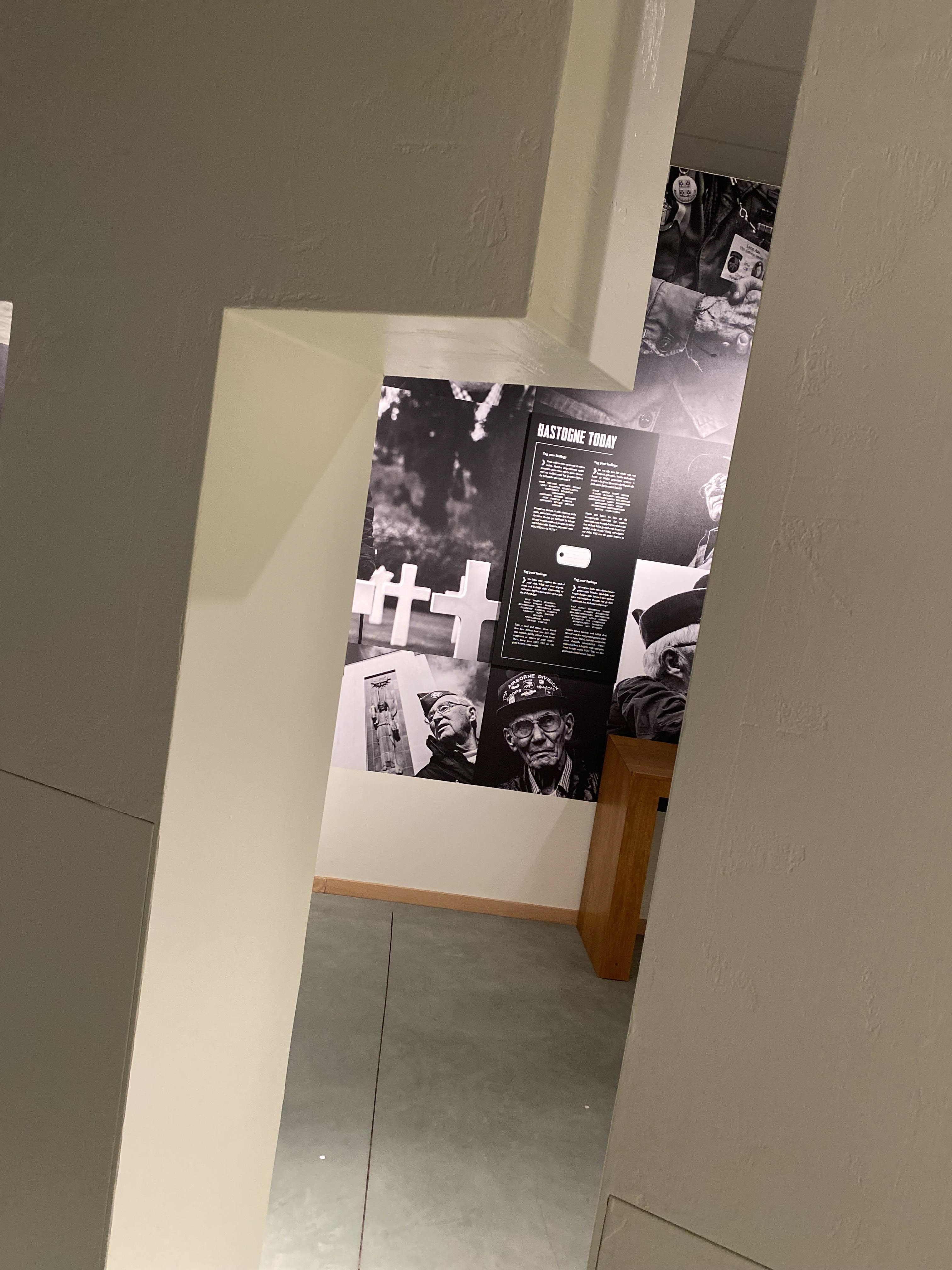 Charte graphique, Design graphique, Pre-press, Musée Bastogne War Rooms, Salle commémoration