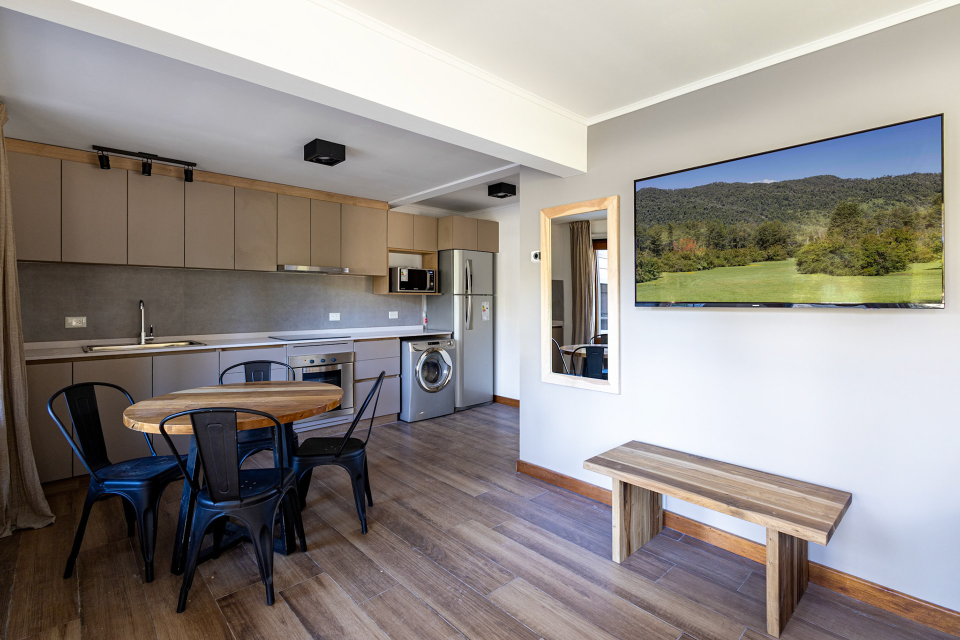 vista Pro Studio: Servicio de fotografia y videos con drone profesionales para hoteles, airbnb, cabañas, campings, etc.